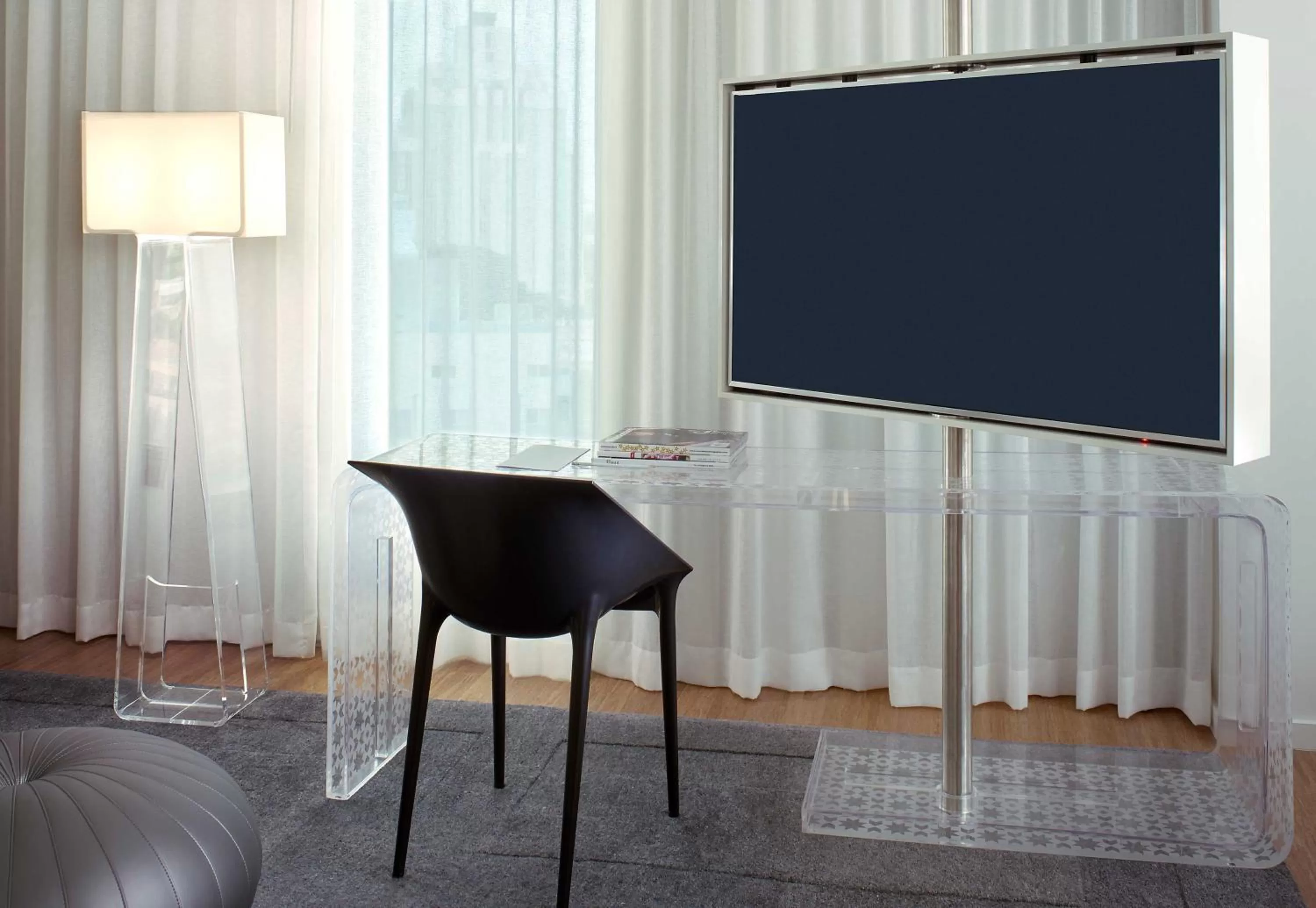 TV and multimedia in Mondrian Los Angeles