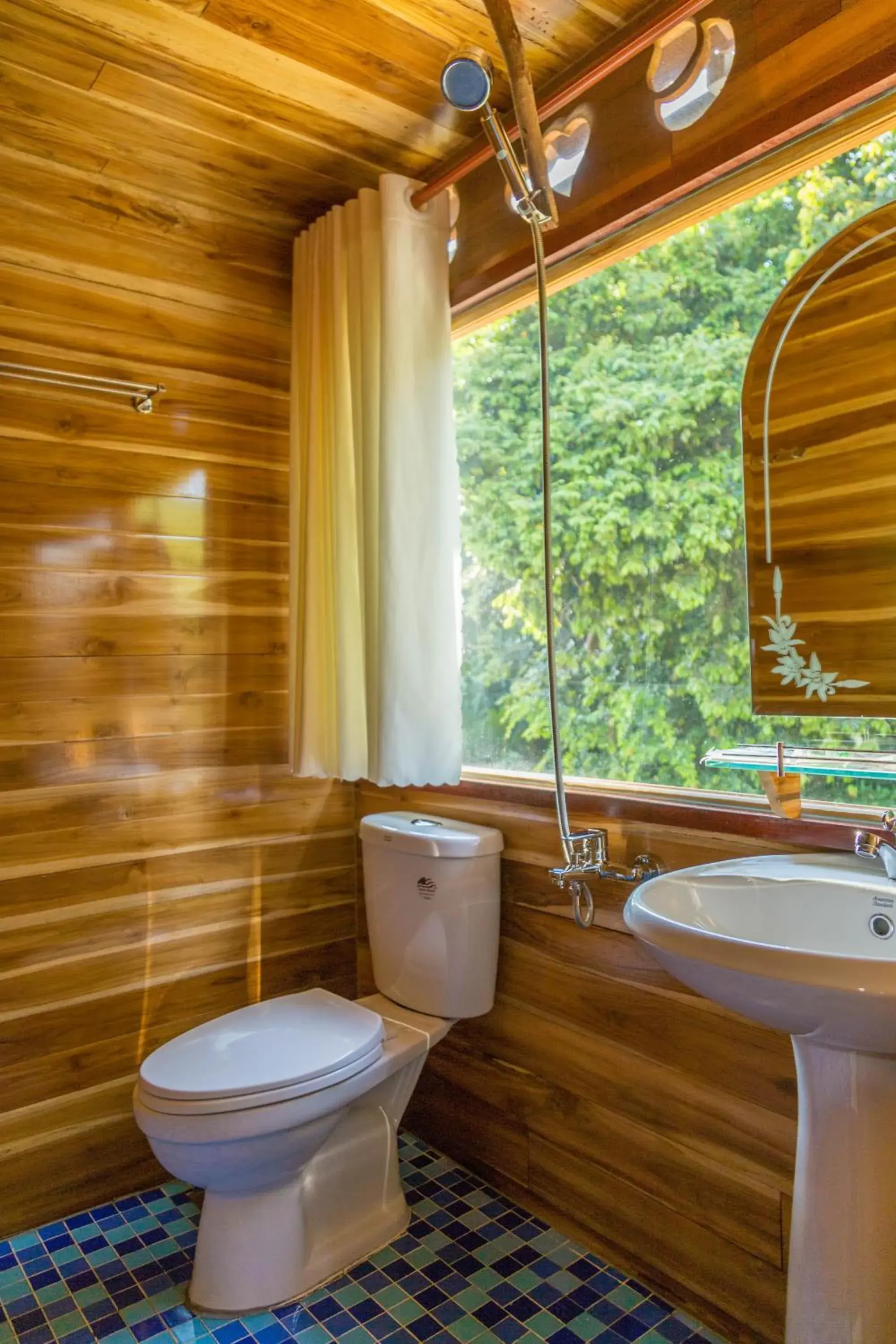 Shower, Bathroom in Phu Quoc Valley Sen Bungalow