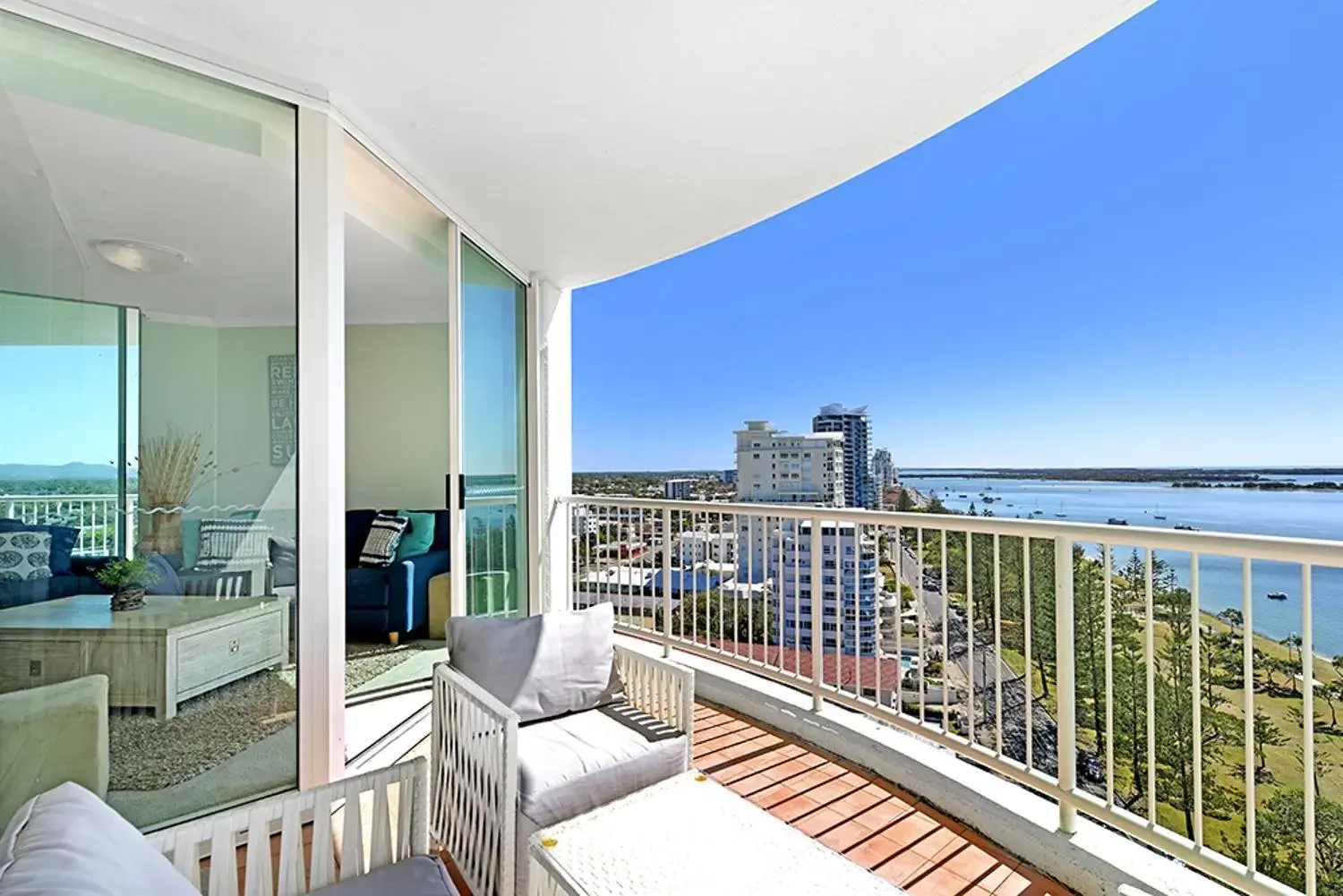 Balcony/Terrace in Crystal Bay On The Broadwater