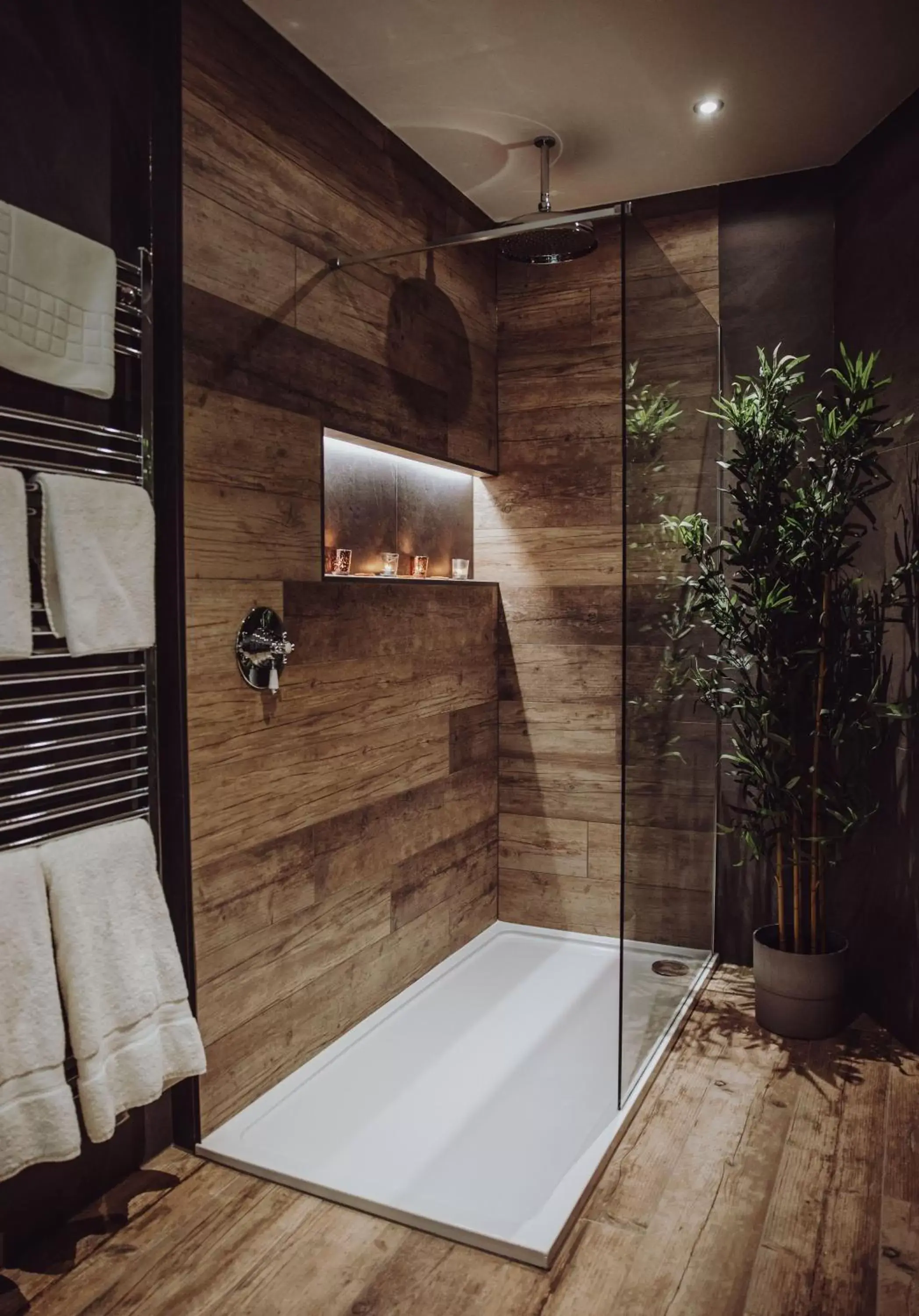 Bathroom in South Causey Inn