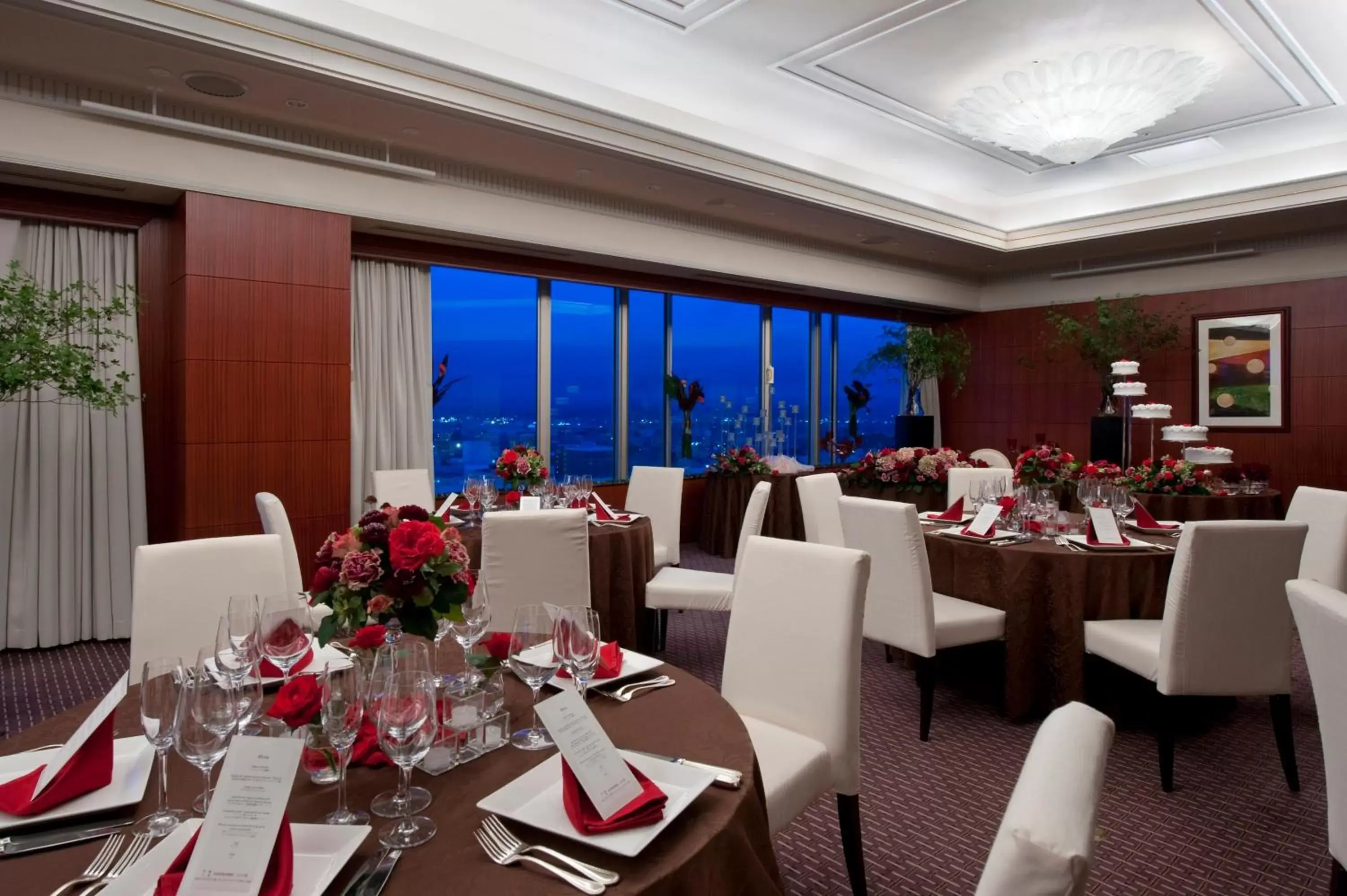 Banquet/Function facilities, Restaurant/Places to Eat in ANA Crowne Plaza Toyama, an IHG Hotel