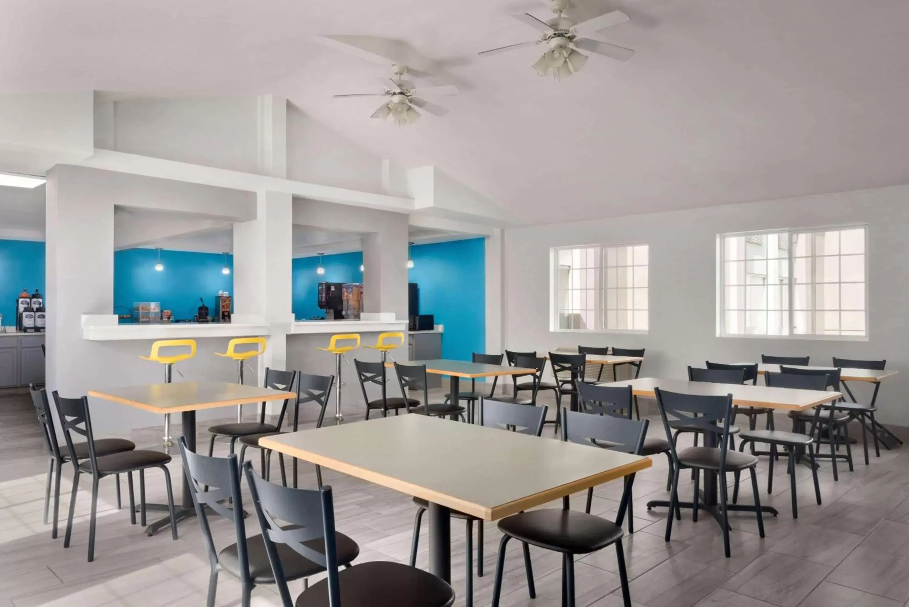 Restaurant/places to eat in Baymont by Wyndham Des Moines North Restaurant/places to eat in Baymont by Wyndham Des Moines North