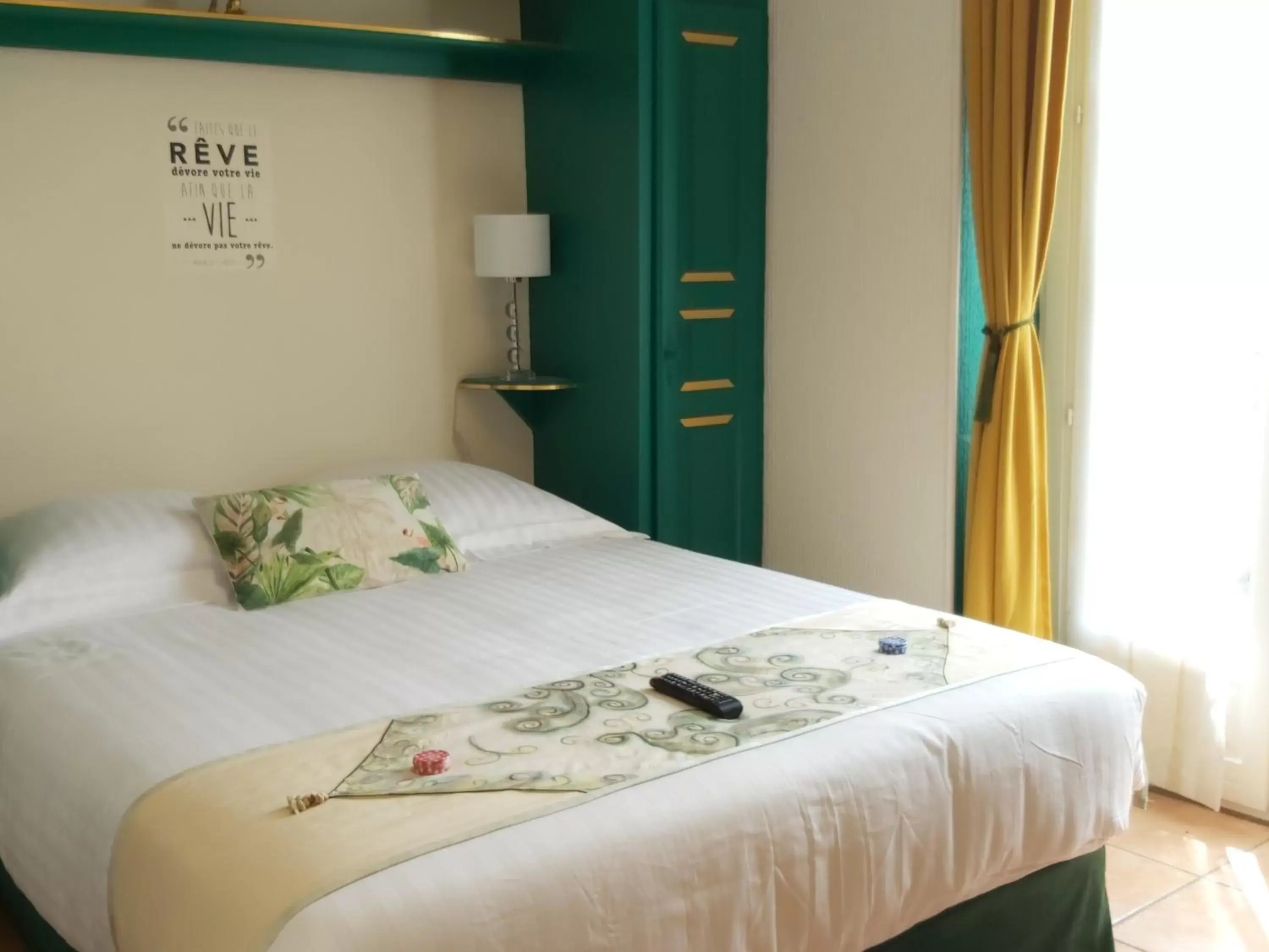 Bedroom, Bed in Vichy Sejour