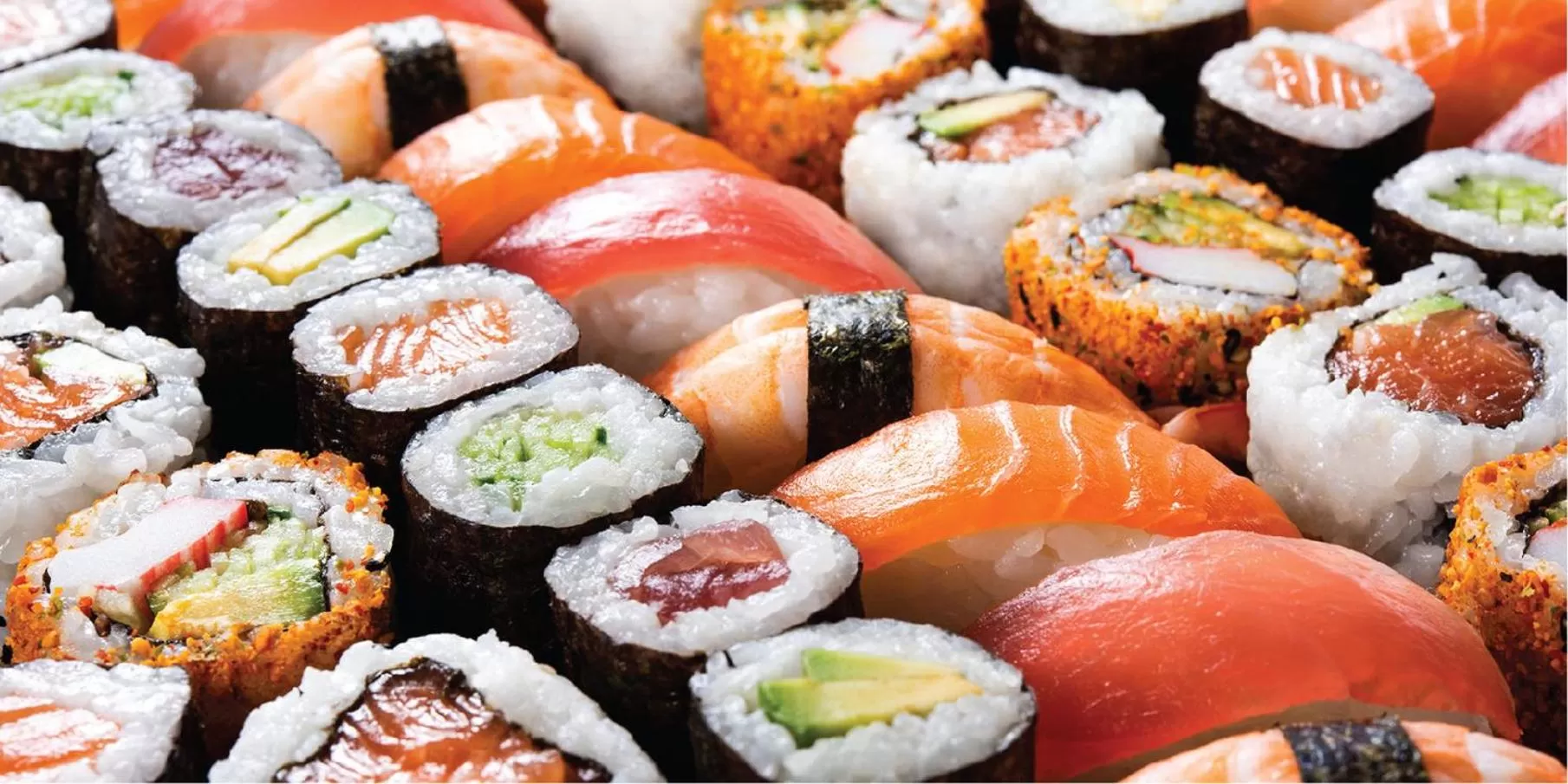 Restaurant/places to eat in Crowne Plaza Jeddah by IHG