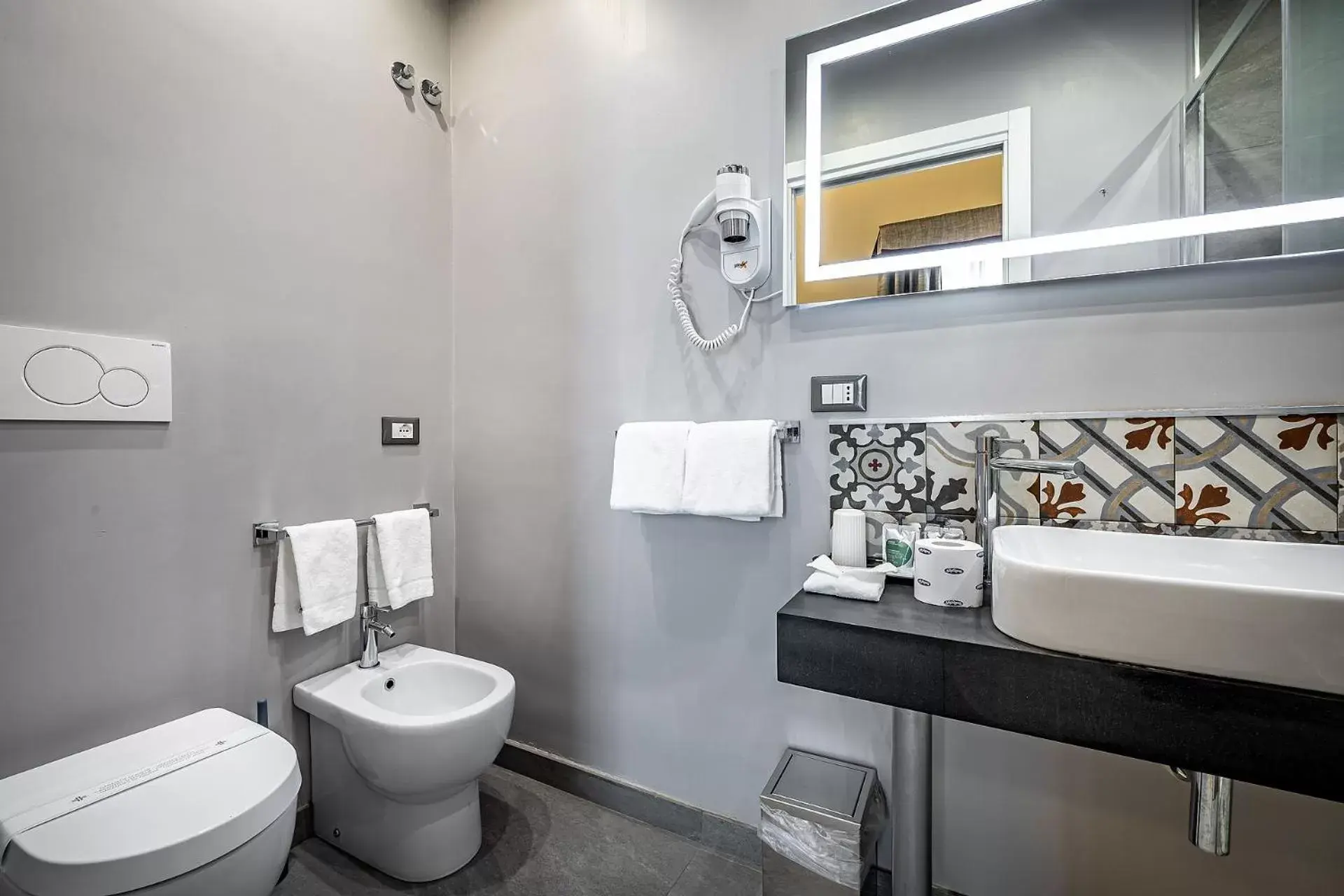 Bathroom in Martelli 6 Suite & Apartments