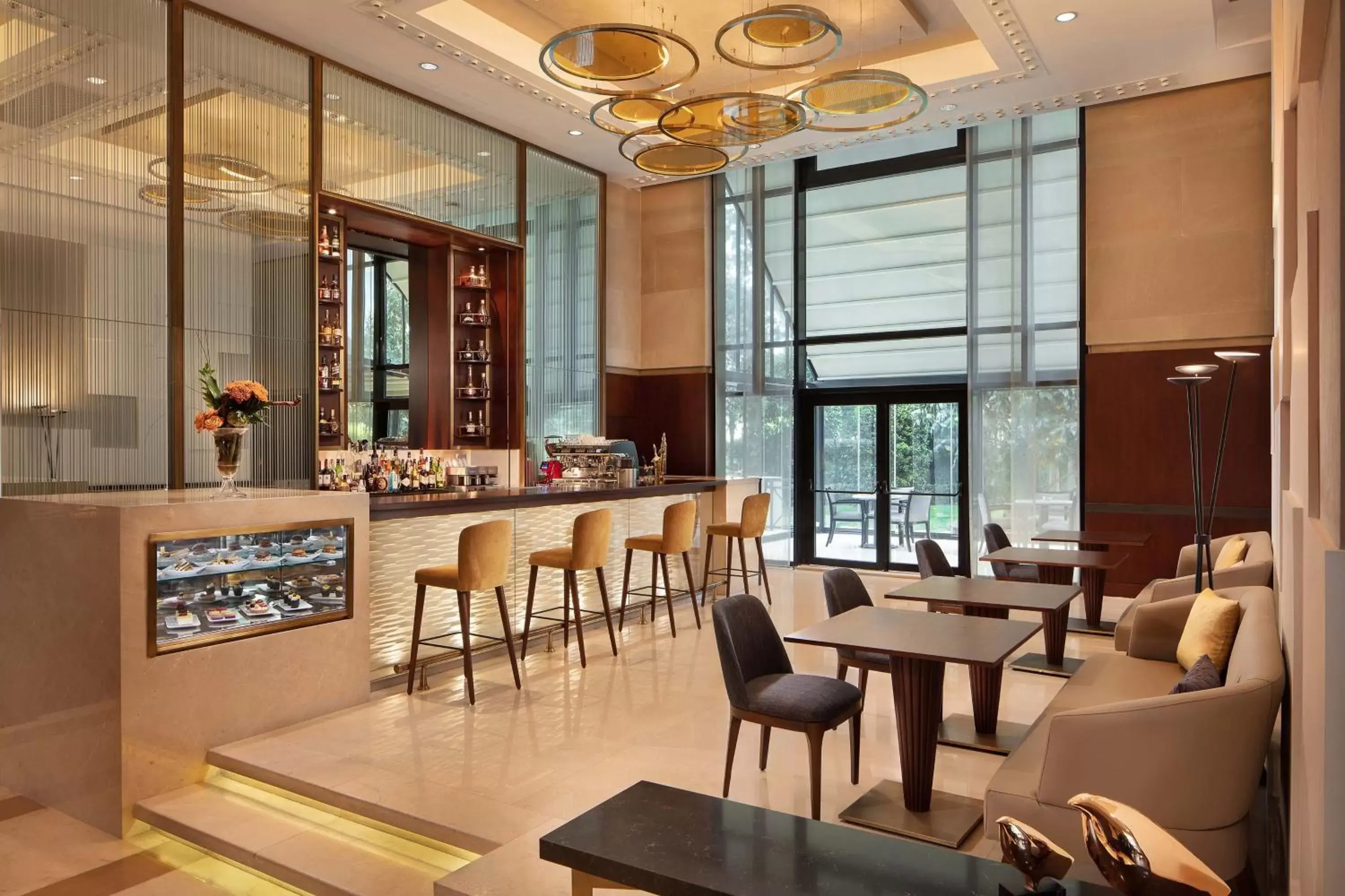Restaurant/places to eat, Lounge/Bar in Sheraton Istanbul Levent