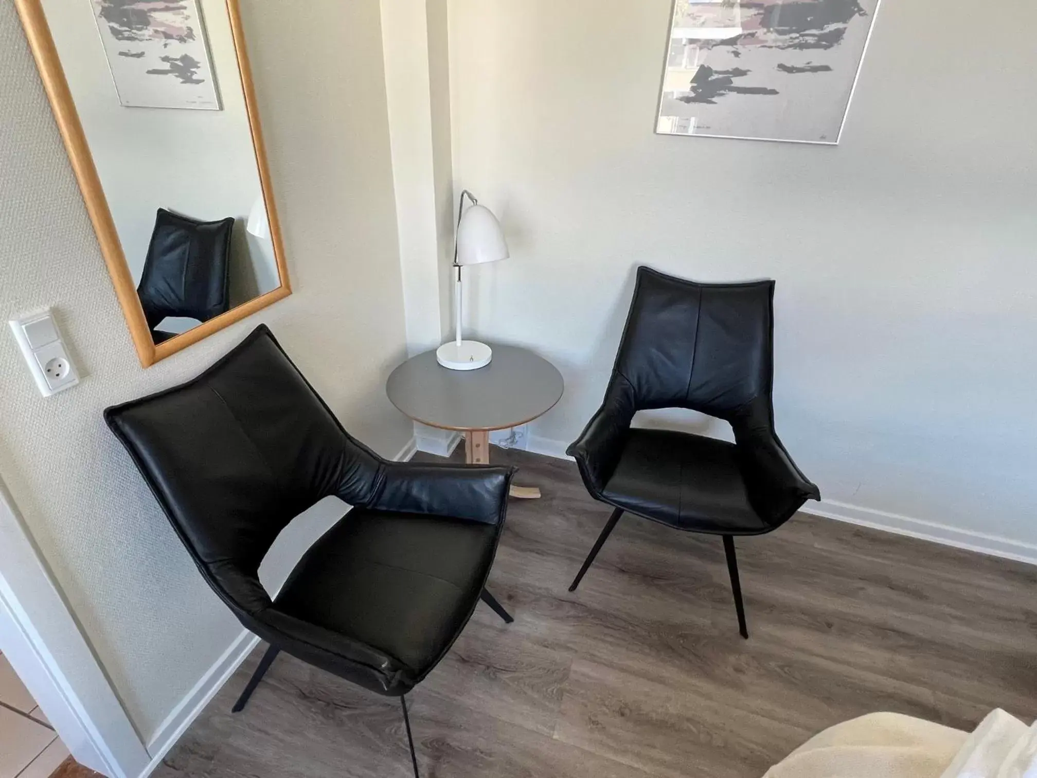 TV and multimedia, Seating Area in Hotel Frederikshavn