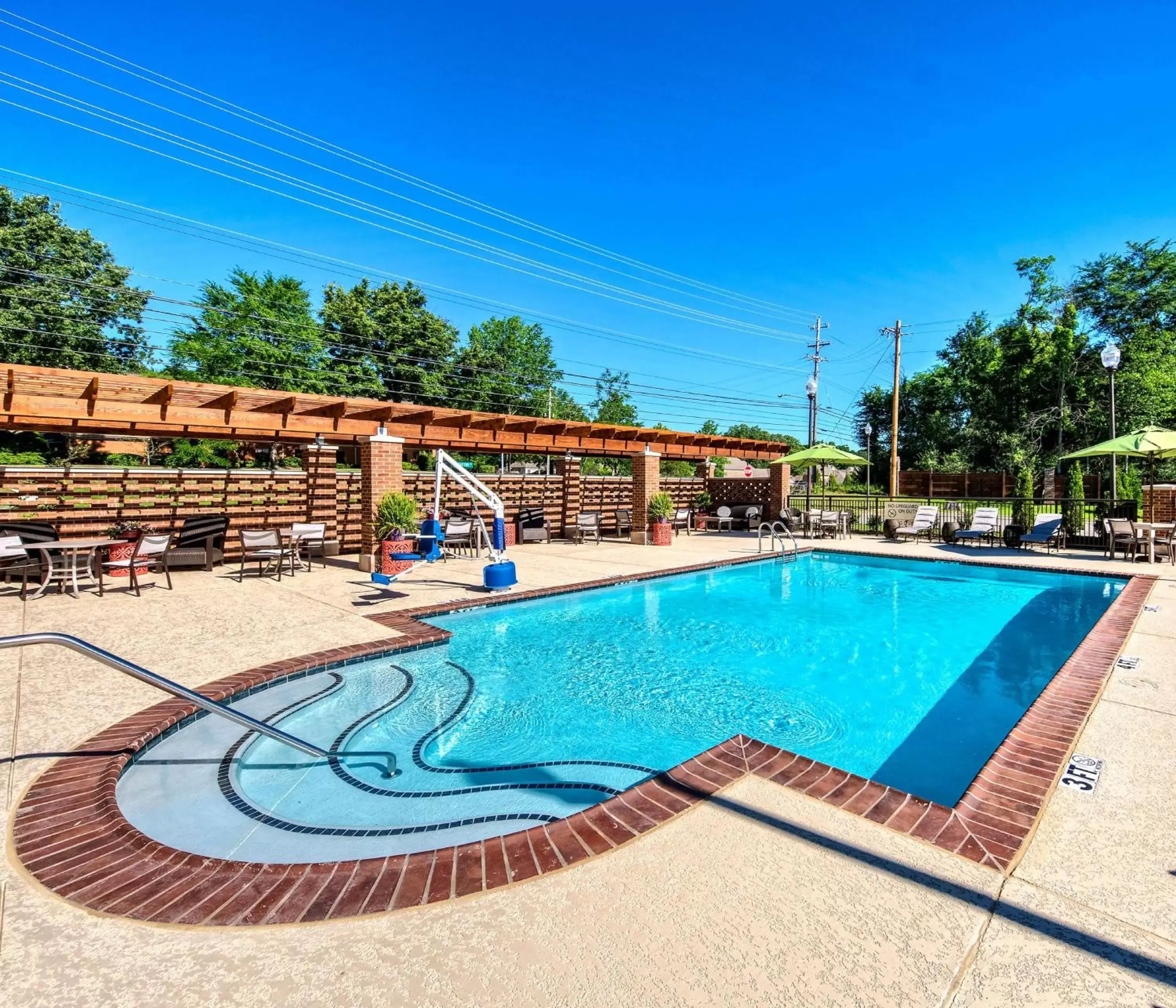 Pool view, Swimming Pool in Hampton Inn & Suites Memphis Germantown