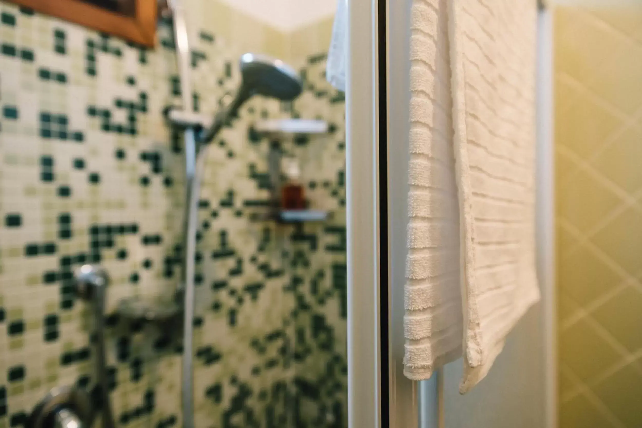 Decorative detail, Bathroom in Hotel Nilde