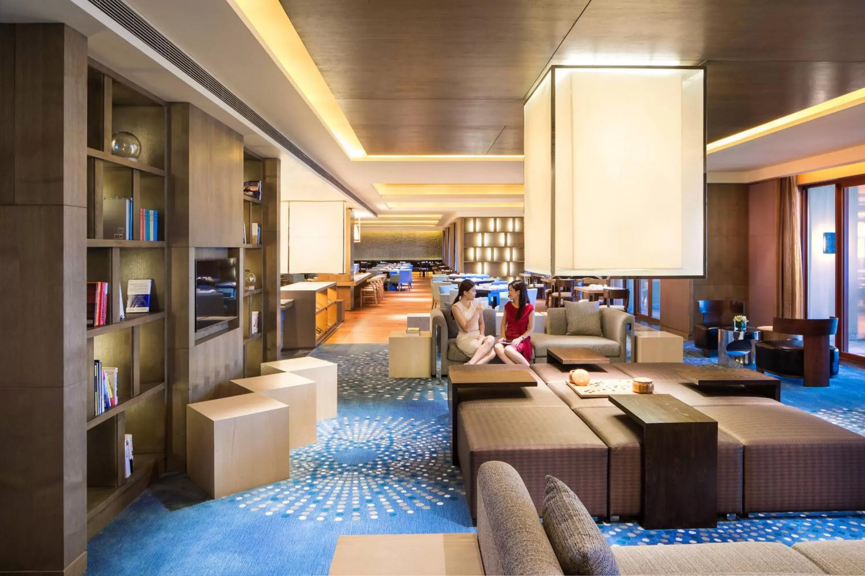 Lounge or bar in Haikou Marriott Hotel