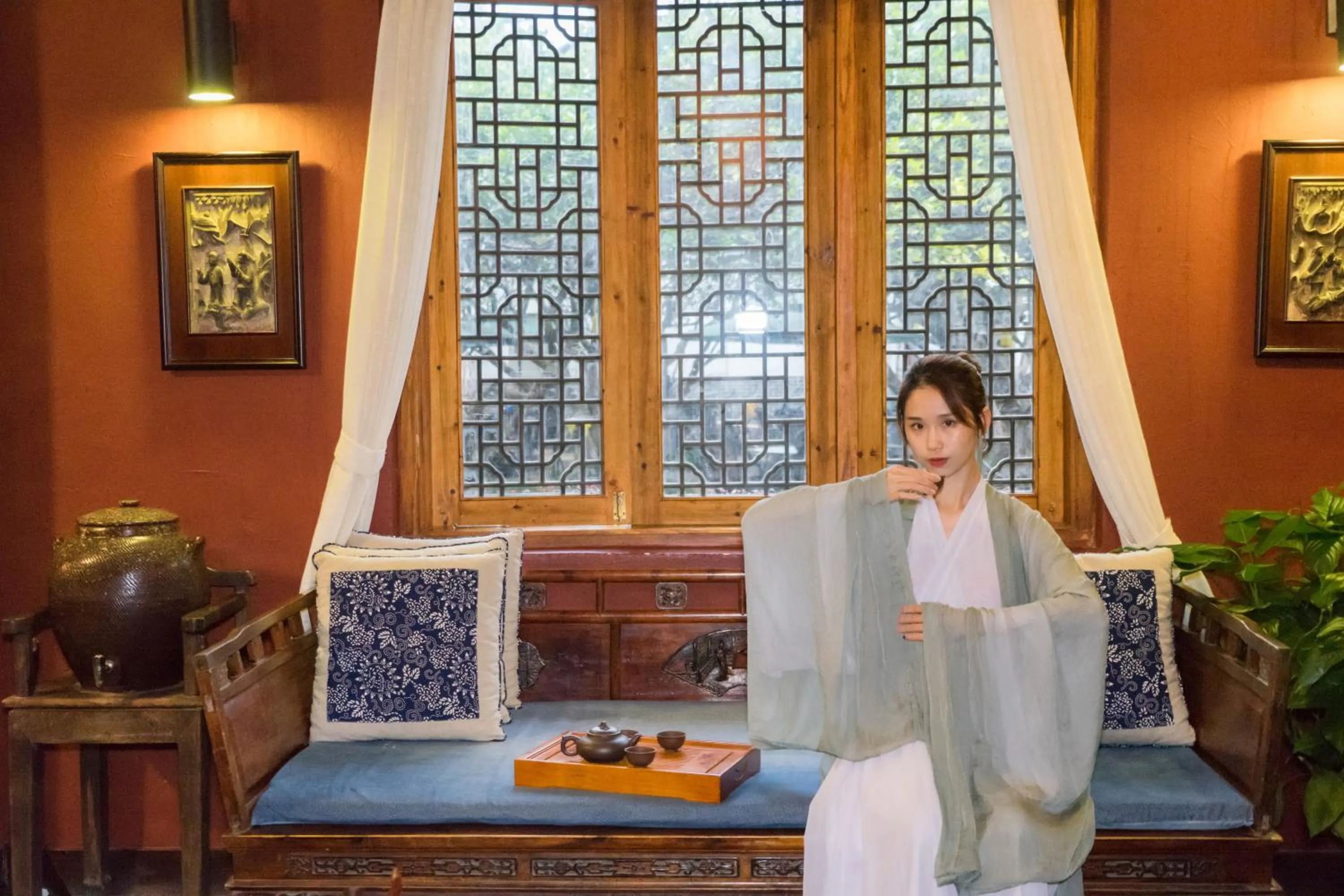 Staff in Yangshuo Village Inn Boutique Hotel