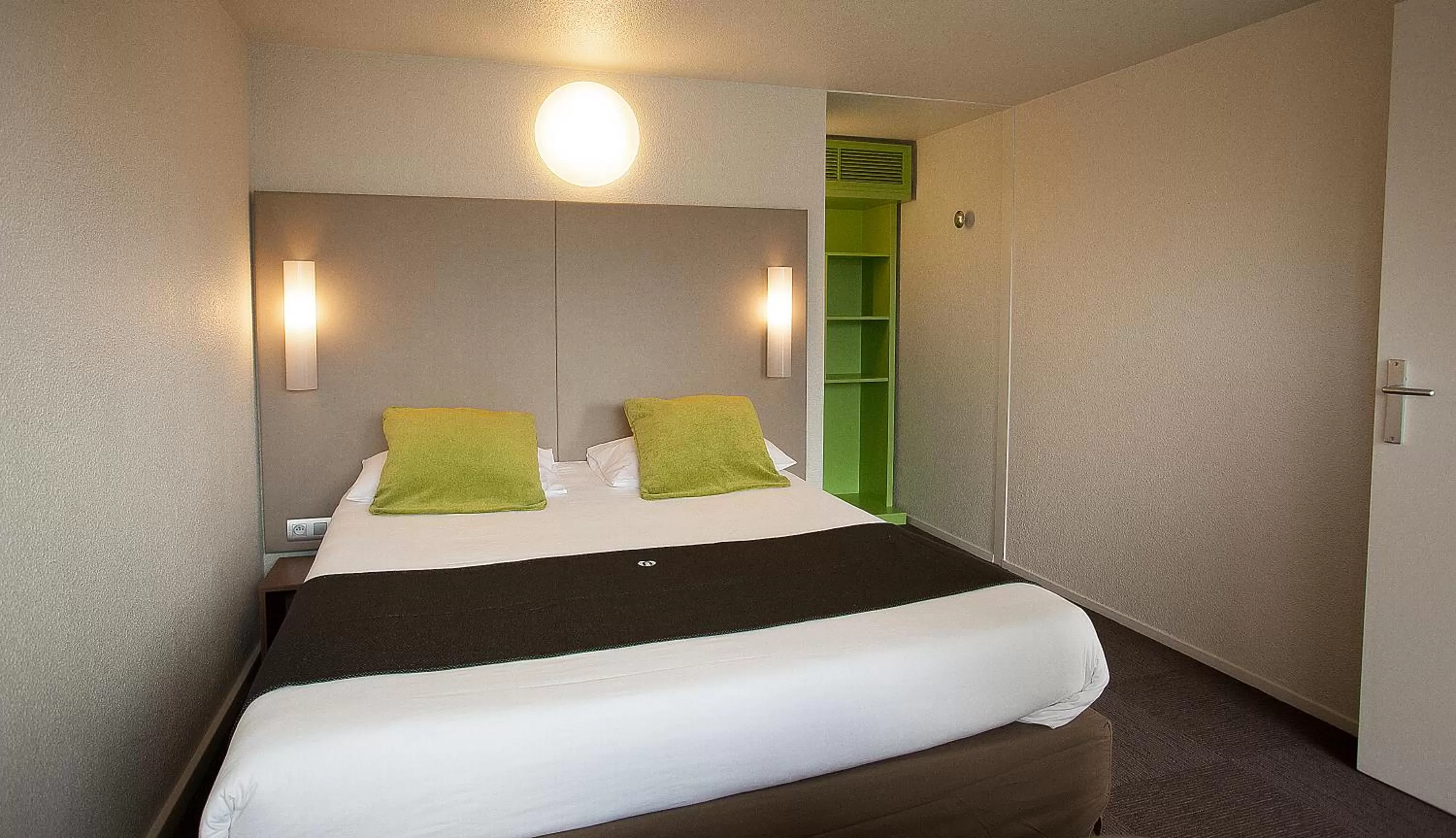 B&B HOTEL Avignon Sud Parc des Expositions