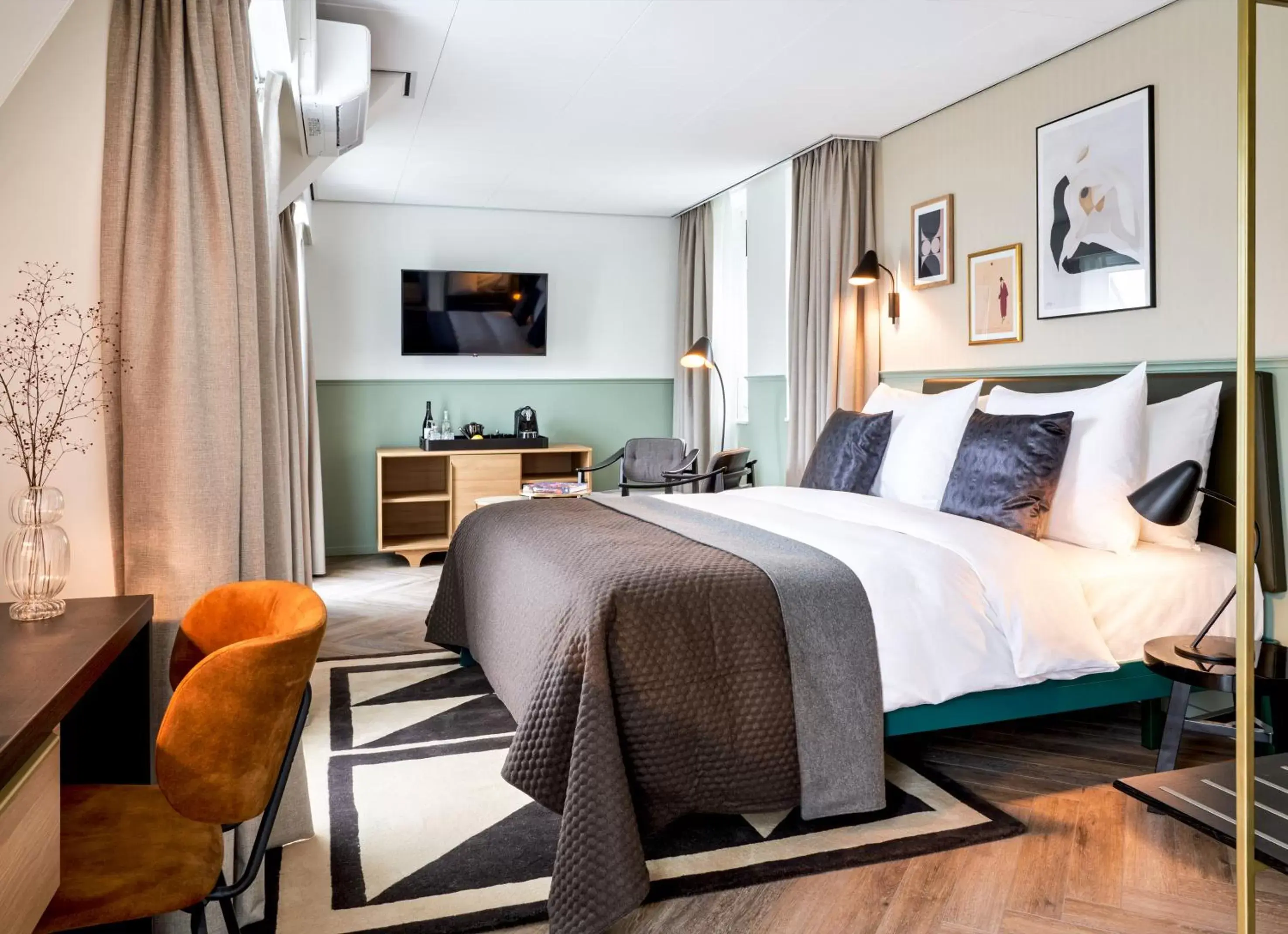 Bedroom, Bed in Park Centraal Den Haag, part of Sircle Collection Bedroom, Bed in Park Centraal Den Haag, part of Sircle Collection