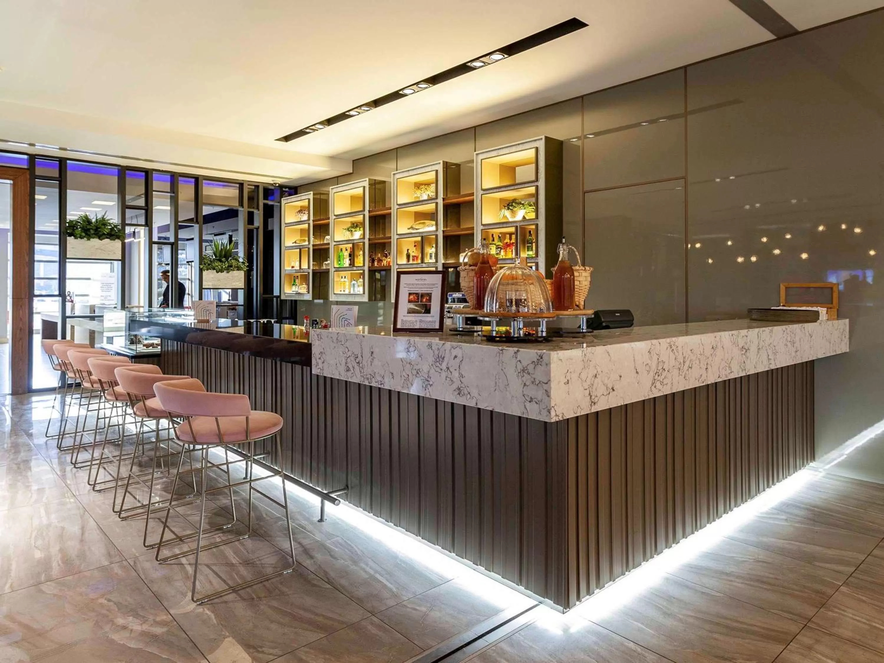 Lounge or bar in Novotel Trabzon