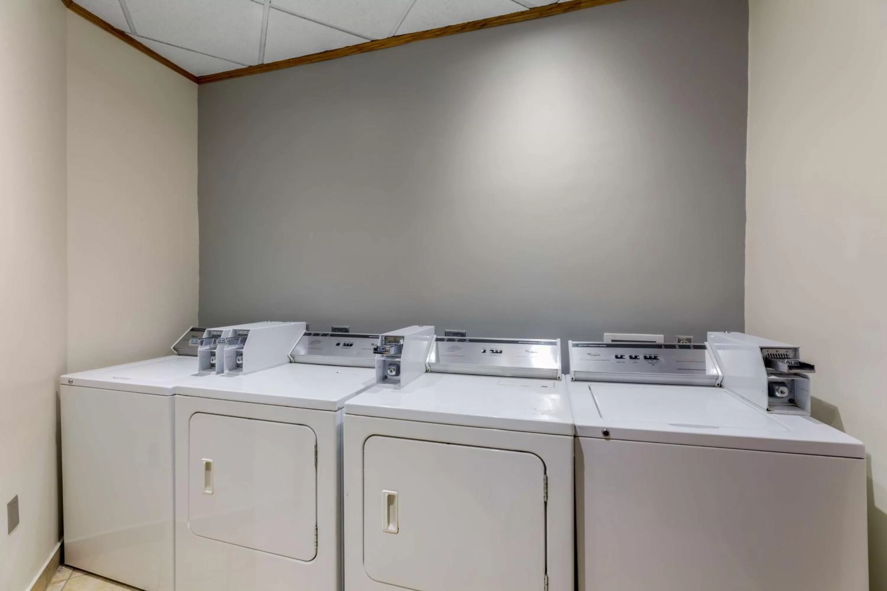 laundry in Best Western Plus Wooster Hotel & Conference Center