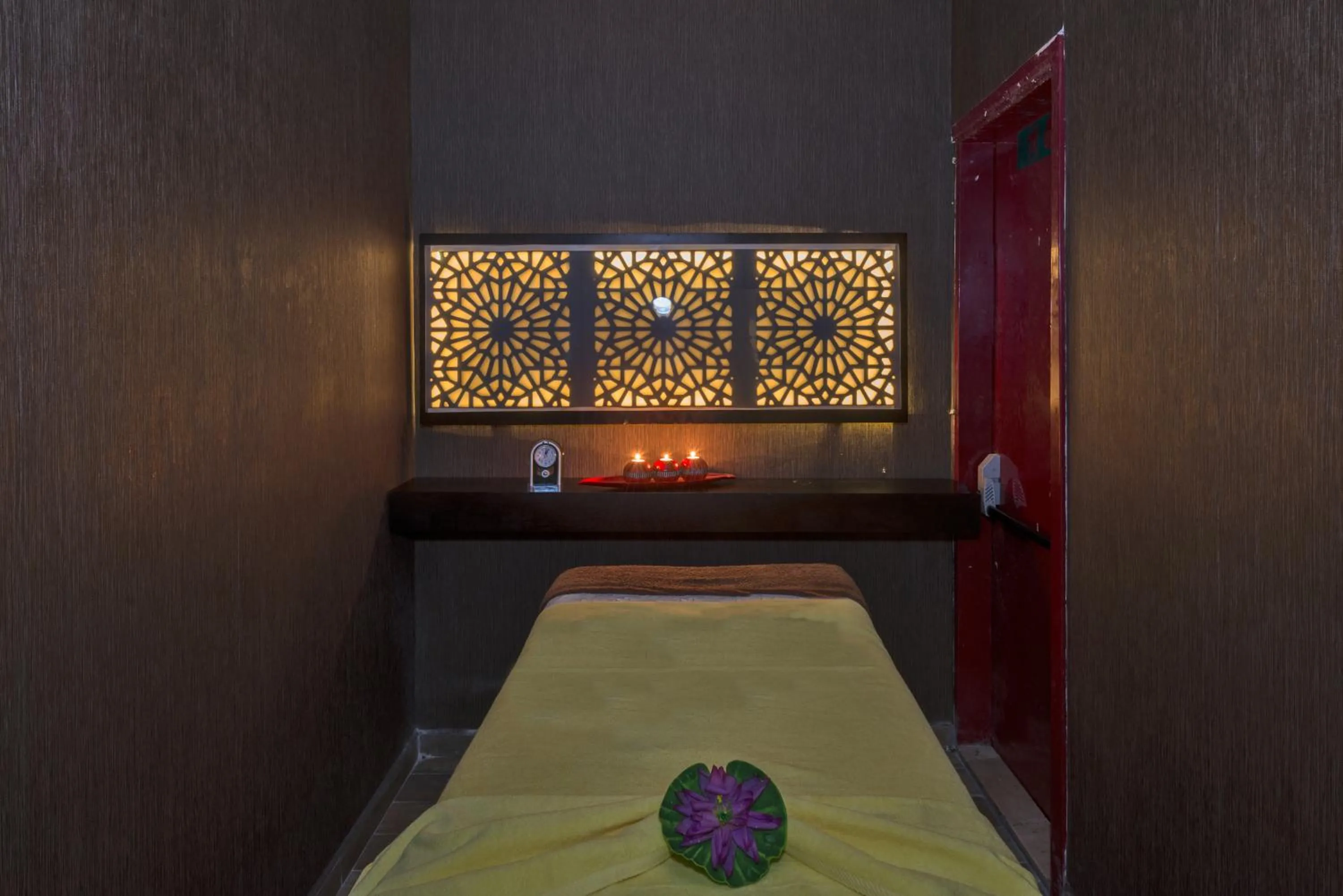 Spa and wellness centre/facilities, Bed in Avantgarde Urban Taksim