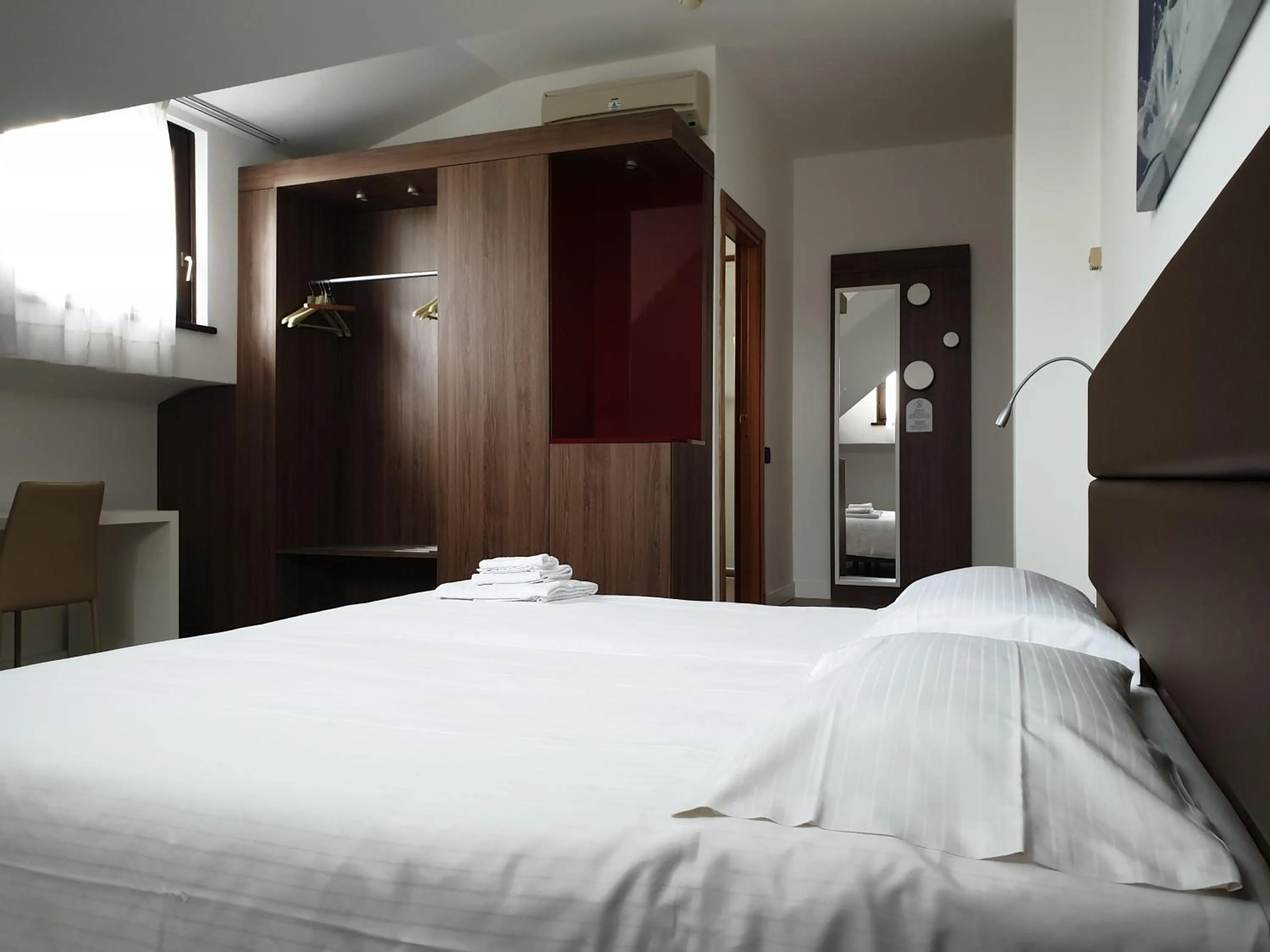 Bed in Albergo Delle Alpi