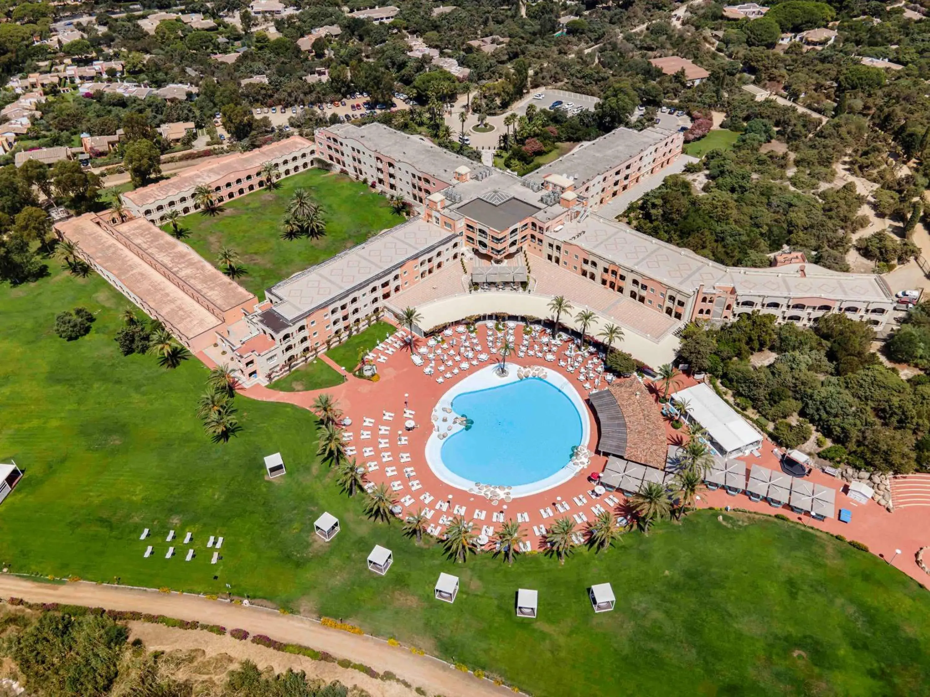 Activities, Bird's-eye View in Pullman Timi Ama Sardegna