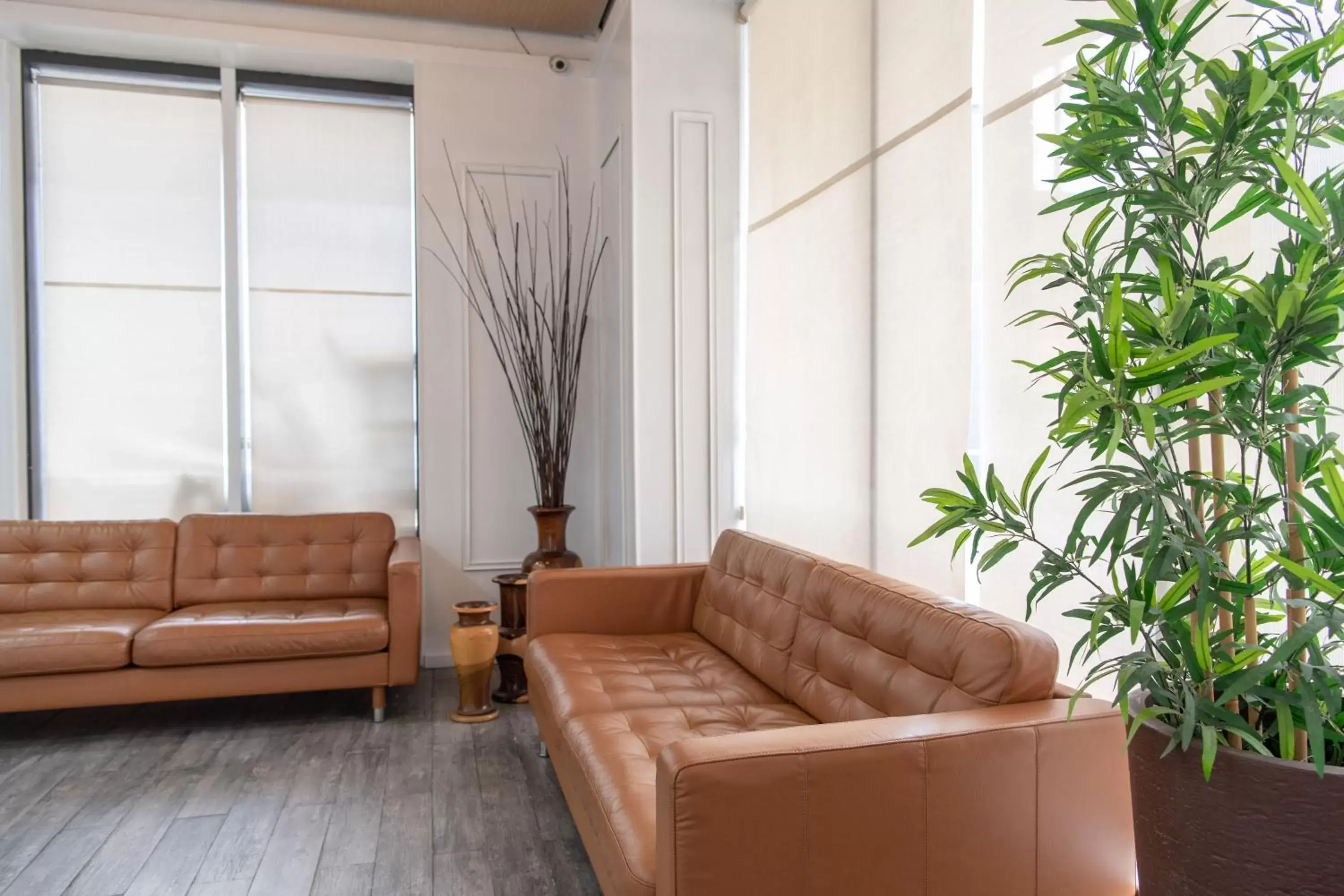 Meeting/conference room, Seating Area in Weston Suites Hotel