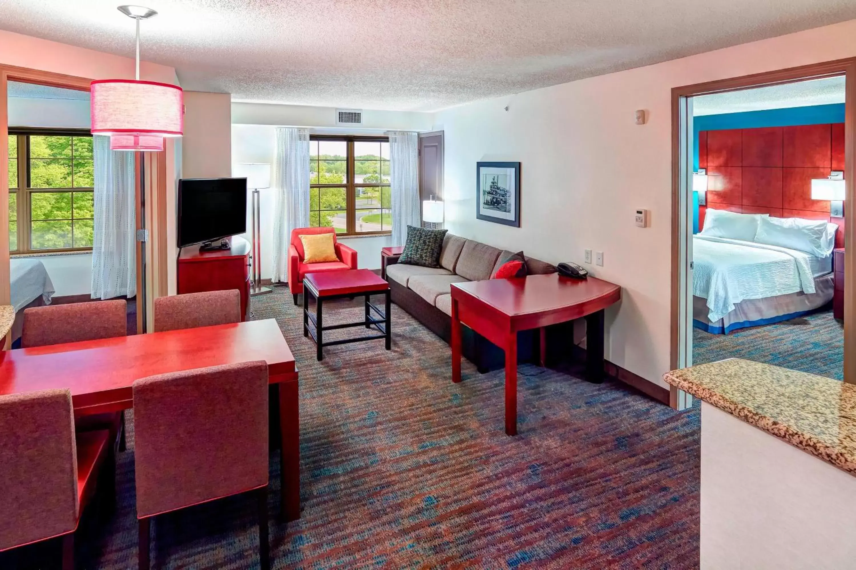 Bedroom, Seating Area in Residence Inn Minneapolis Plymouth