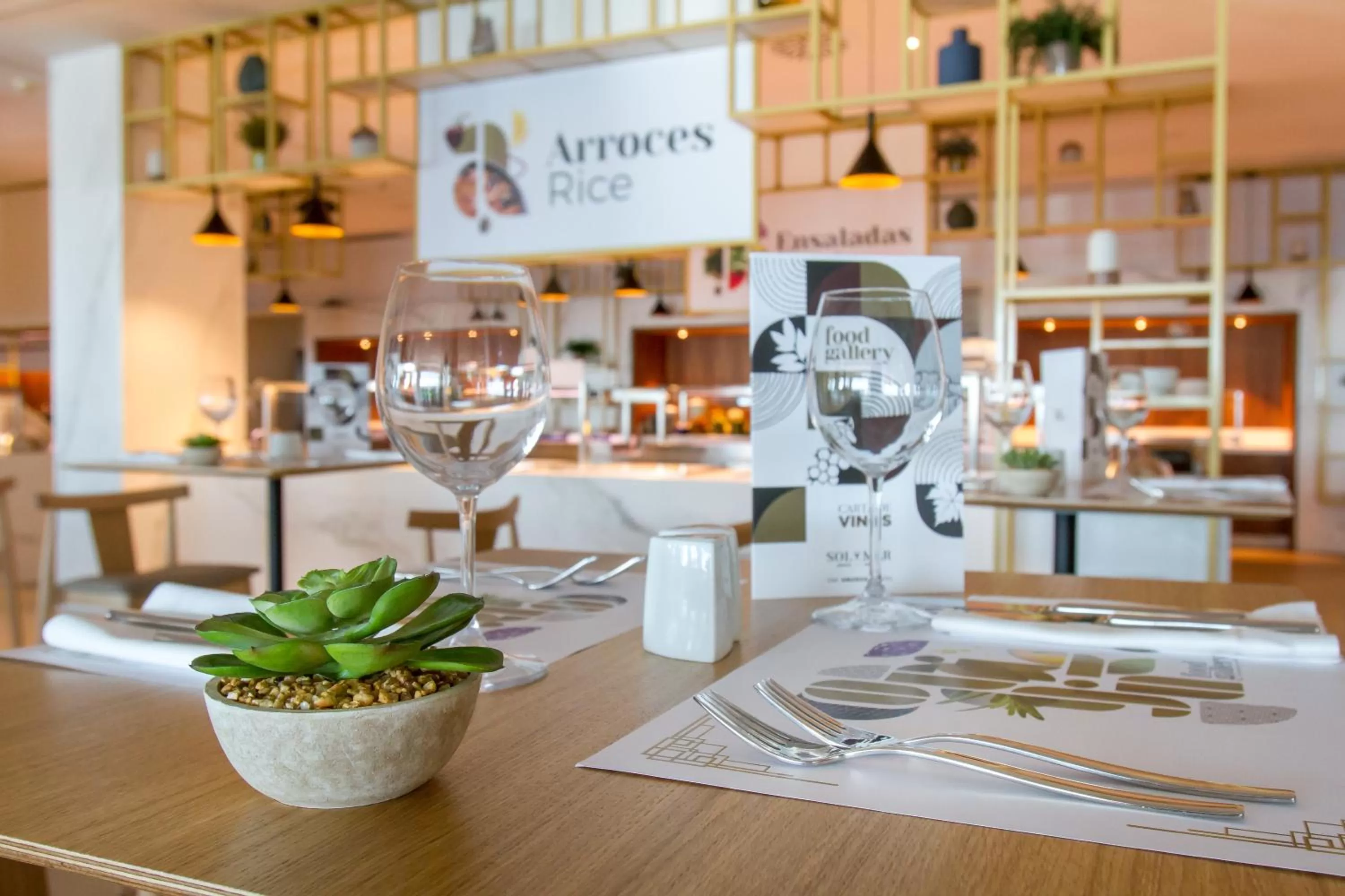 Restaurant/places to eat in SOLYMAR Gran Hotel