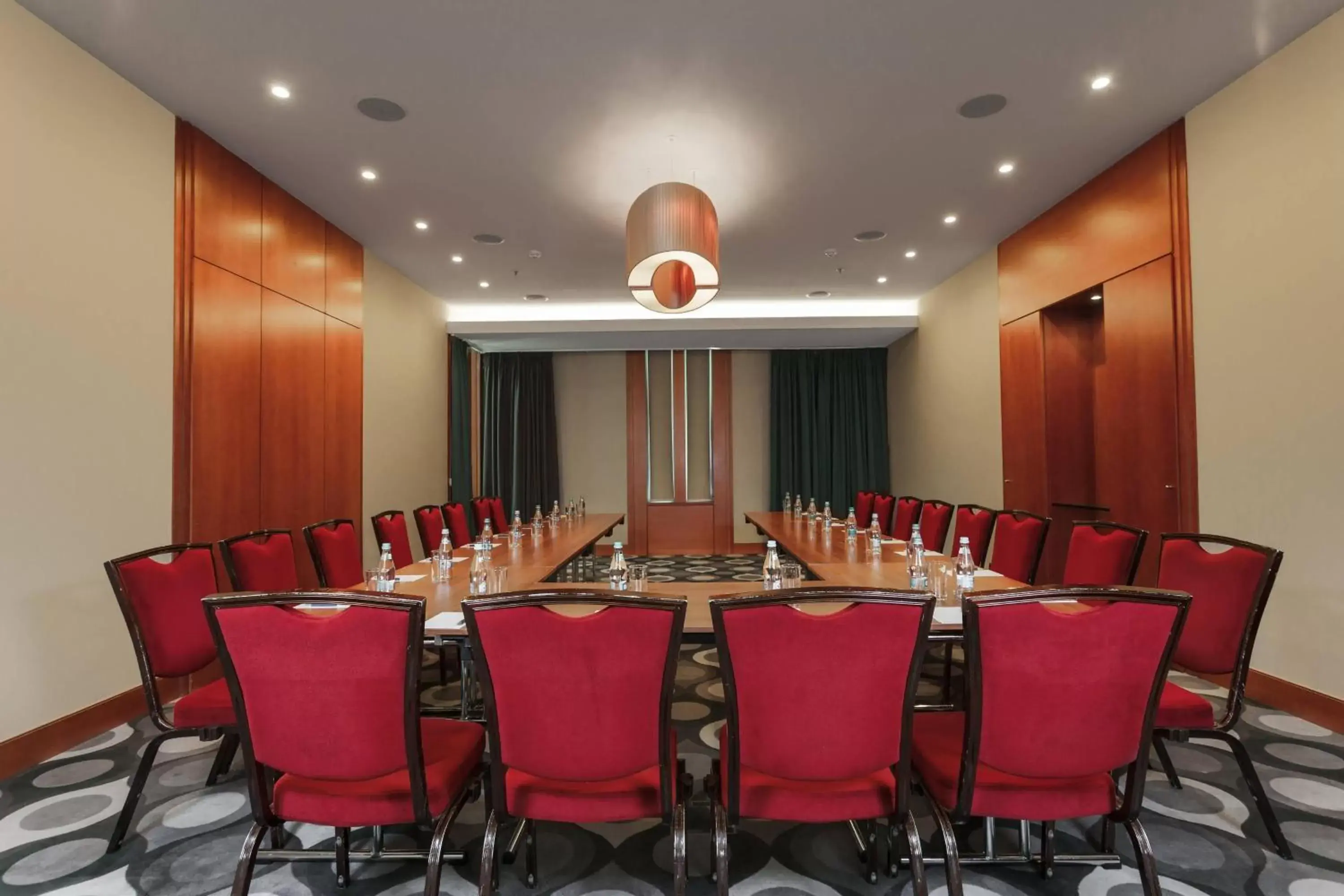 Meeting/conference room in Sheraton Bucharest Hotel