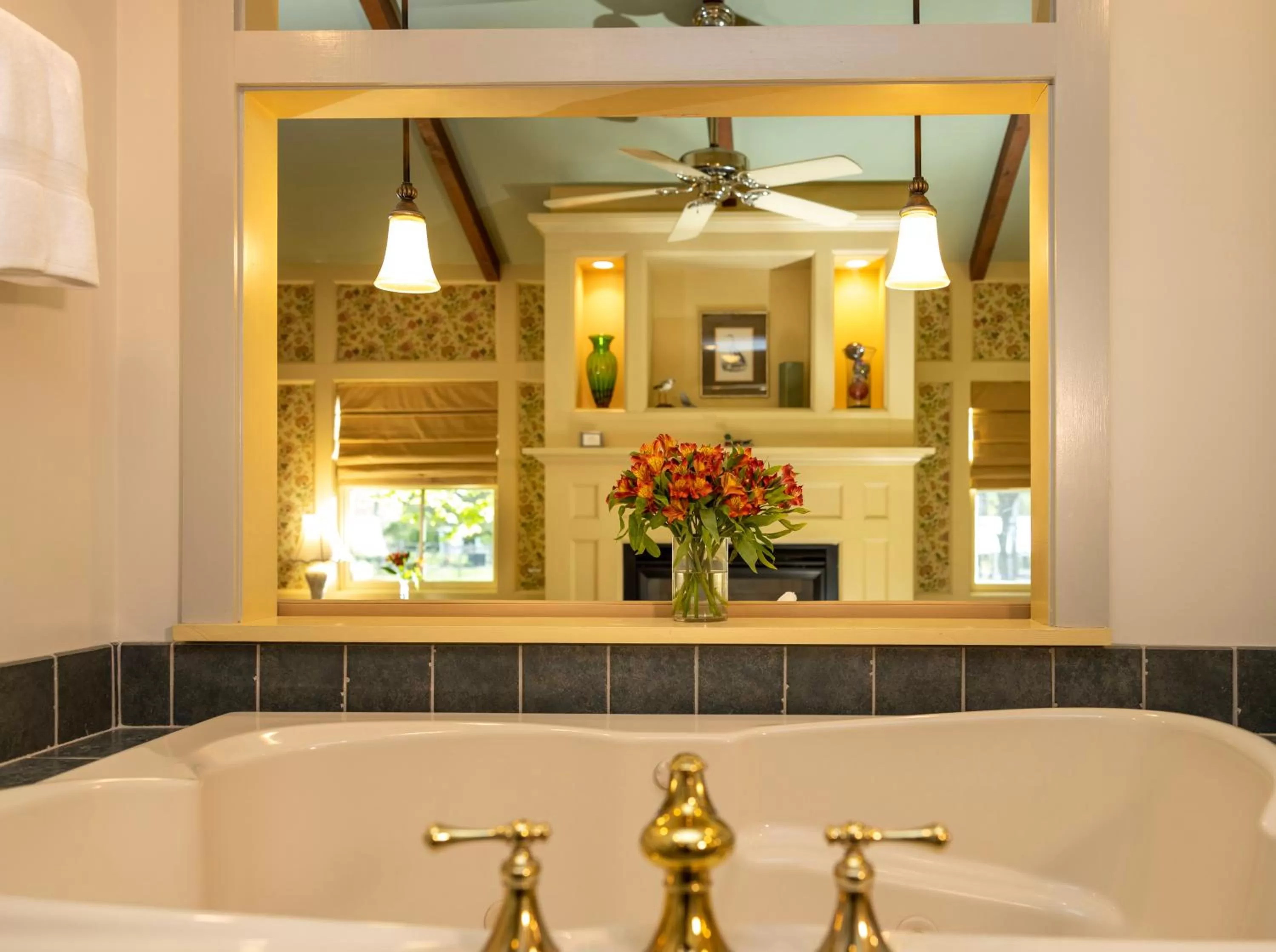 Bath in Woolverton Inn