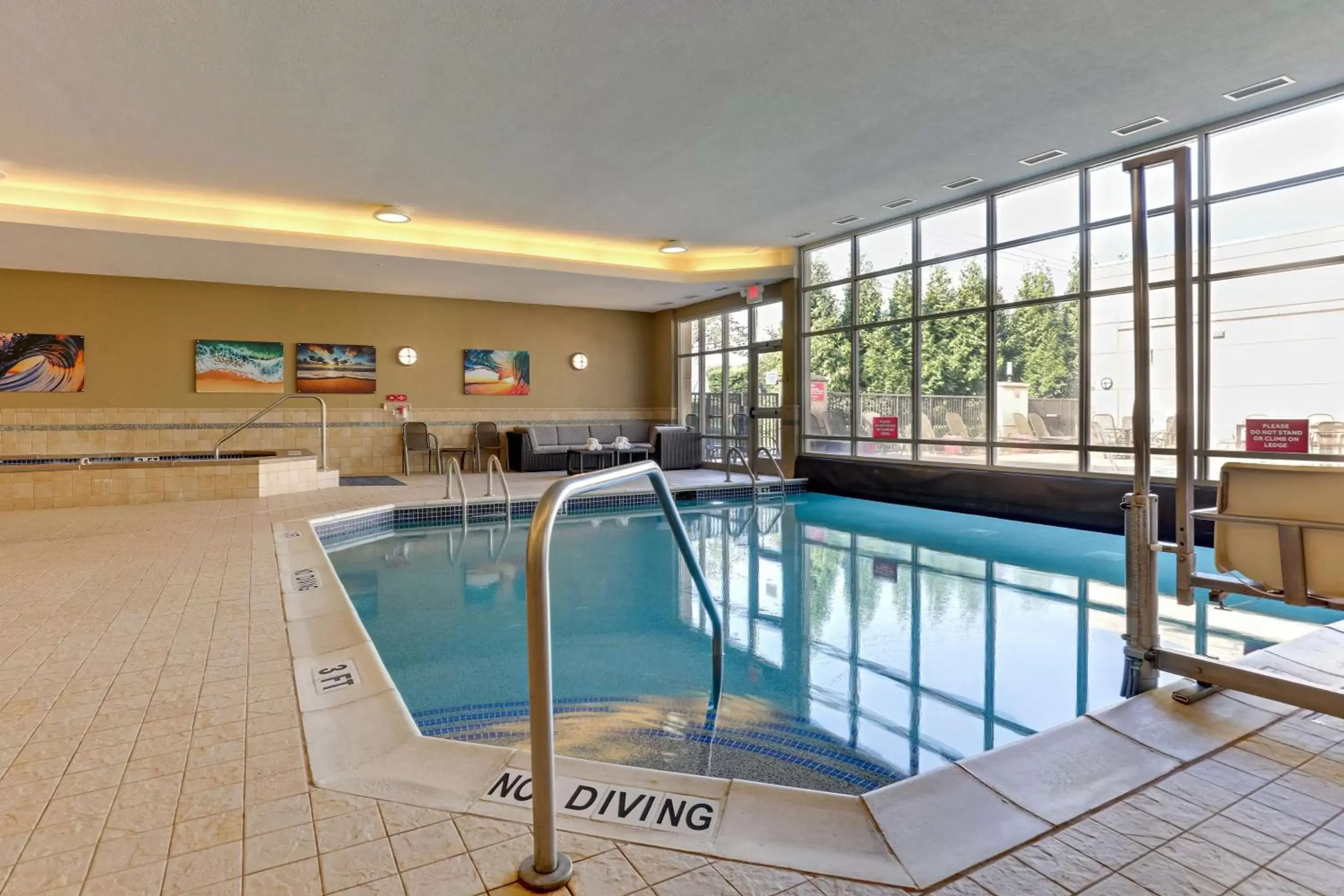 Pool view, Swimming Pool in Drury Plaza Hotel Nashville Franklin