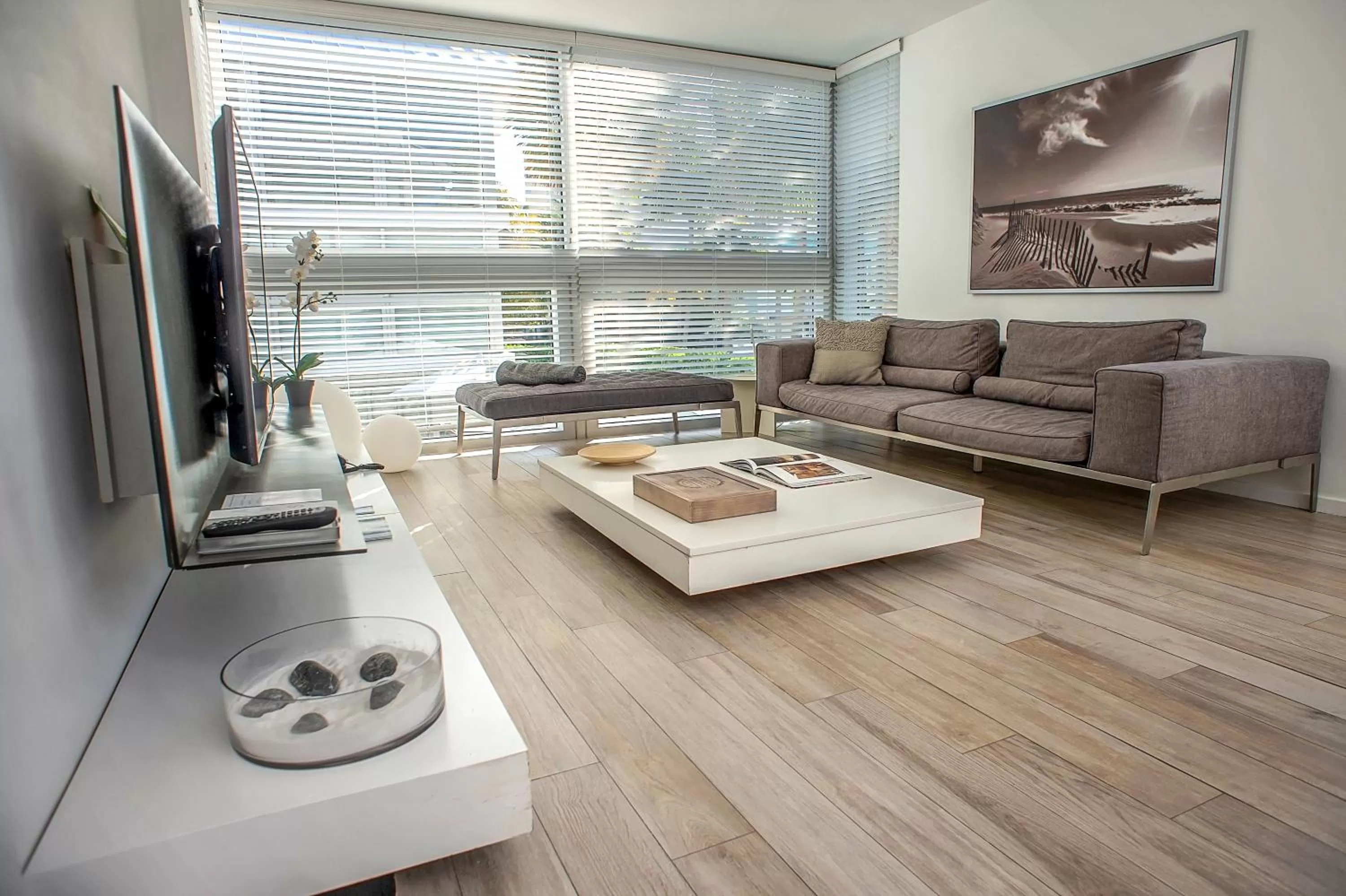 Bedroom in Beach Haus Key Biscayne Contemporary Apartments
