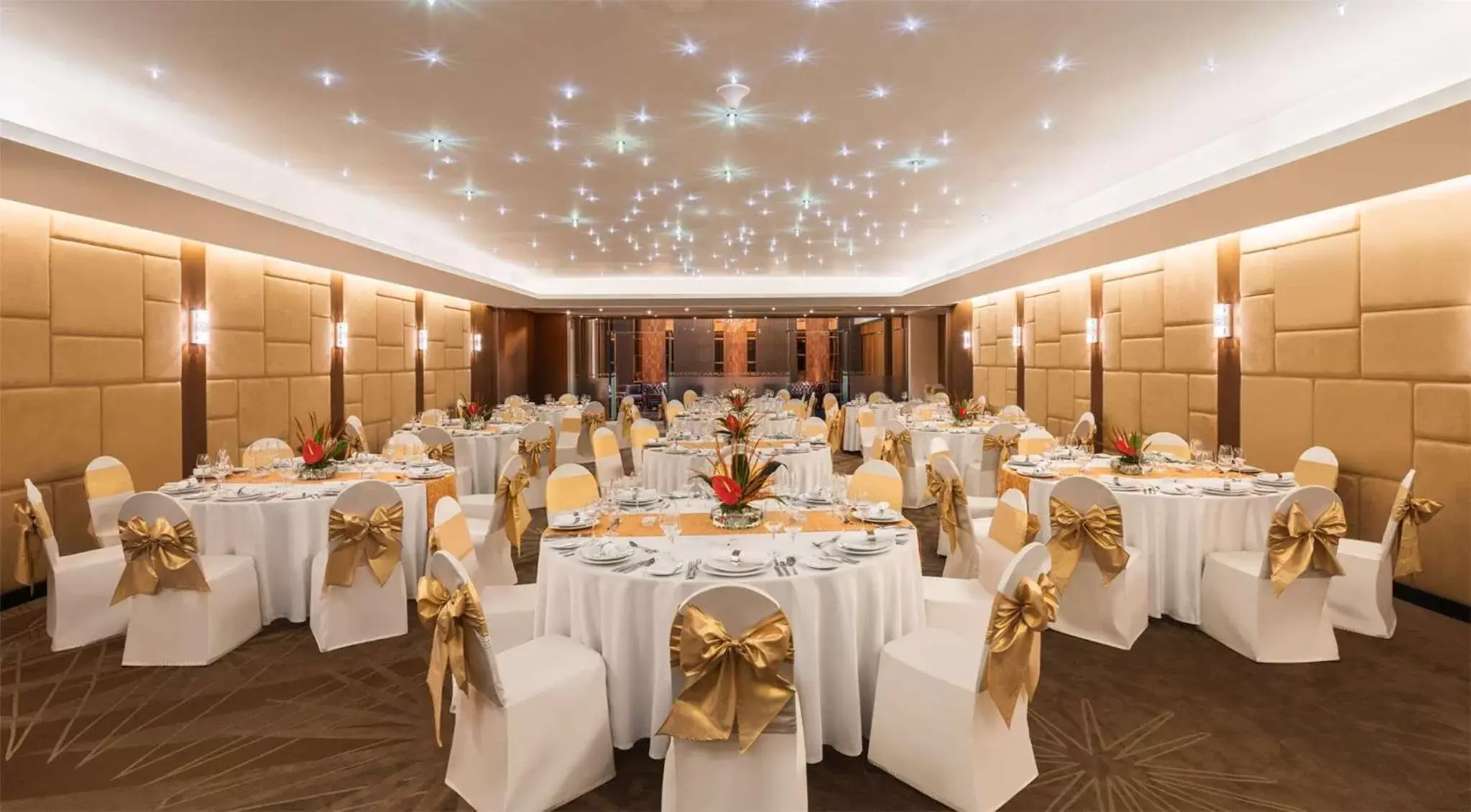 Banquet/Function facilities, Banquet Facilities in Radisson Suites Bangkok Sukhumvit - SHA Extra Plus