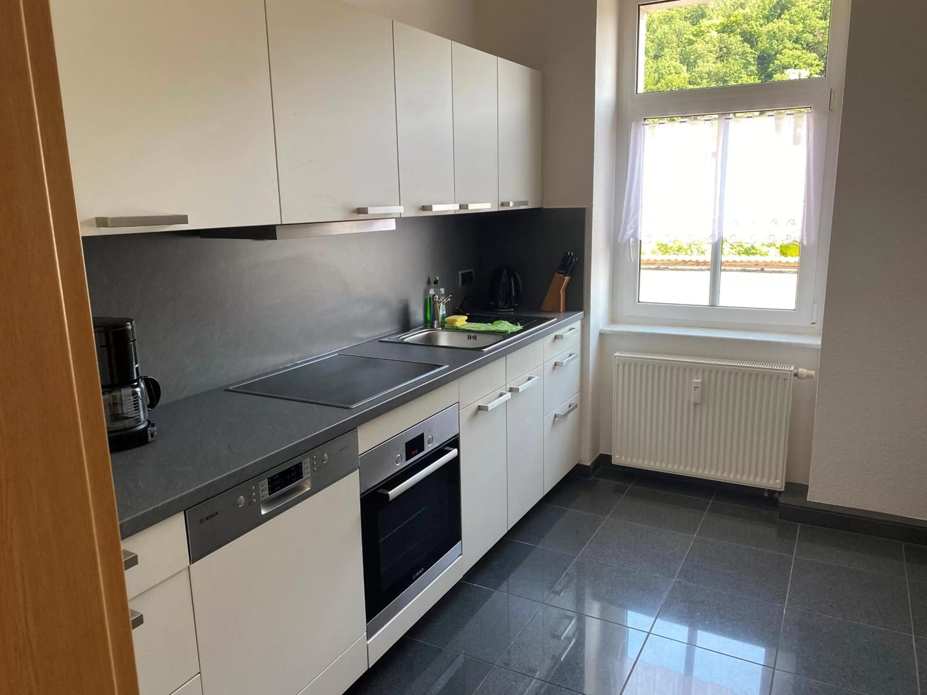 Kitchen or kitchenette in Pension an der Porzellan-Manufaktur