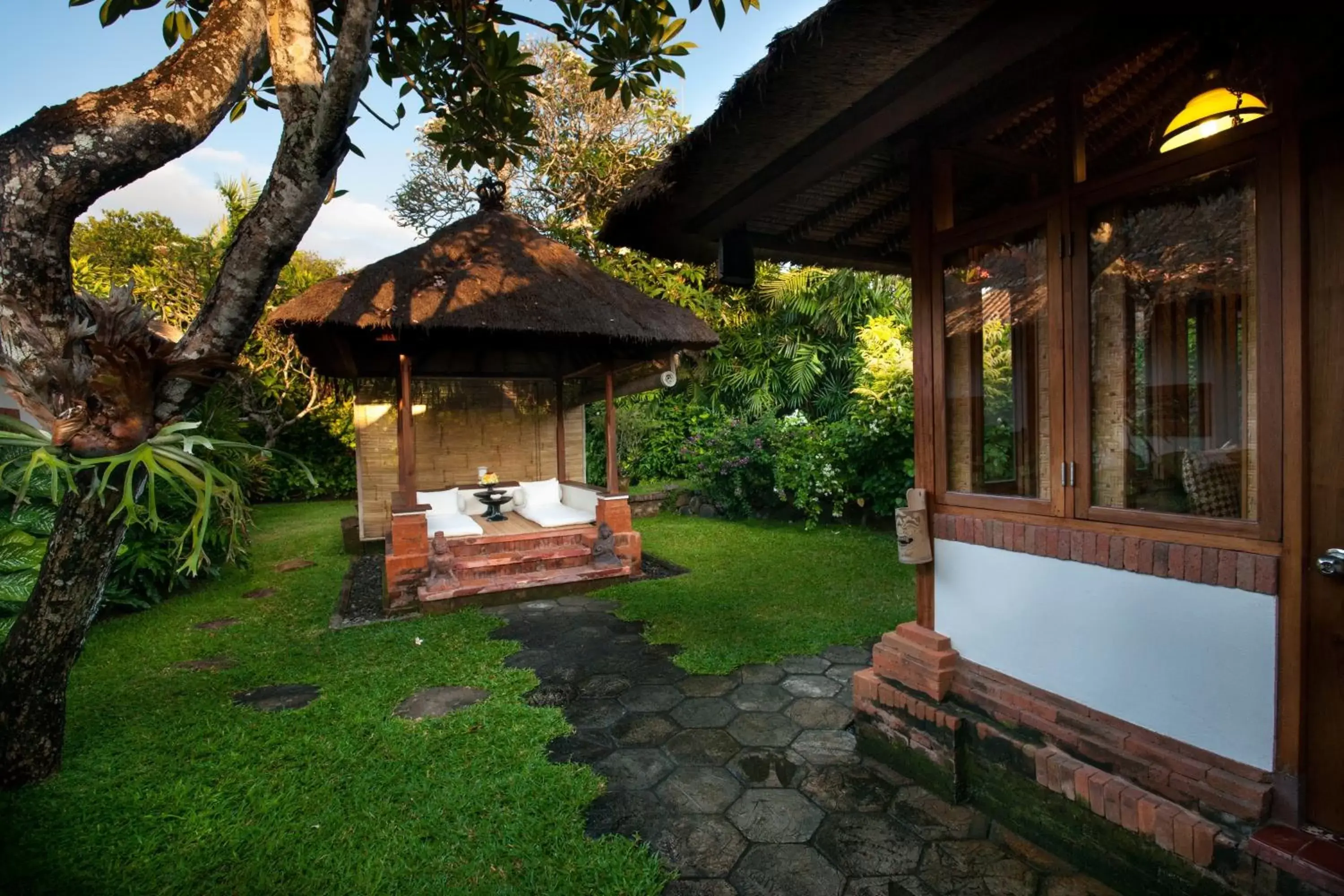 Garden view in Tandjung Sari Hotel