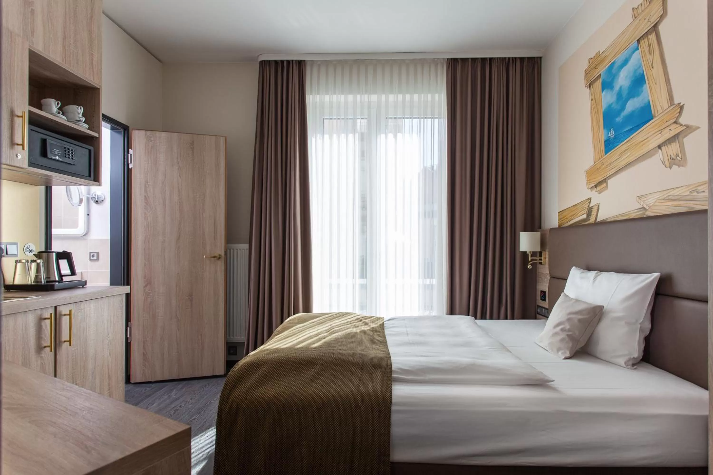 Photo of the whole room, Bed in Stay! Hotel Boardinghouse