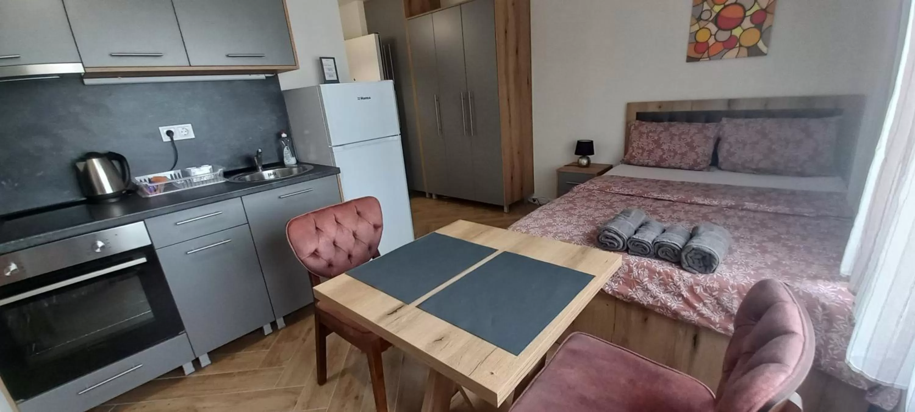 Kitchen/Kitchenette in WOW Apartments