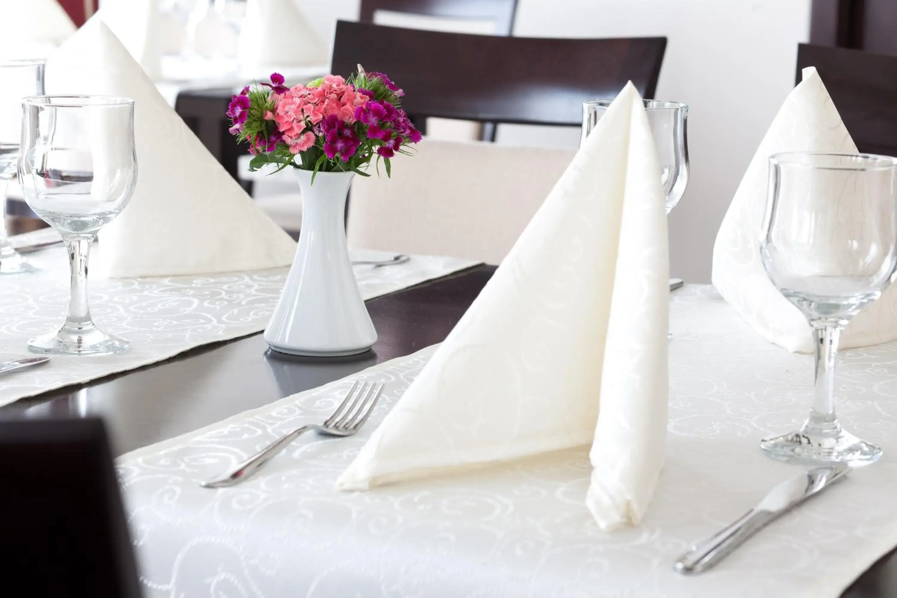 Restaurant/places to eat in Europa Royale Bucharest Restaurant/places to eat in Europa Royale Bucharest