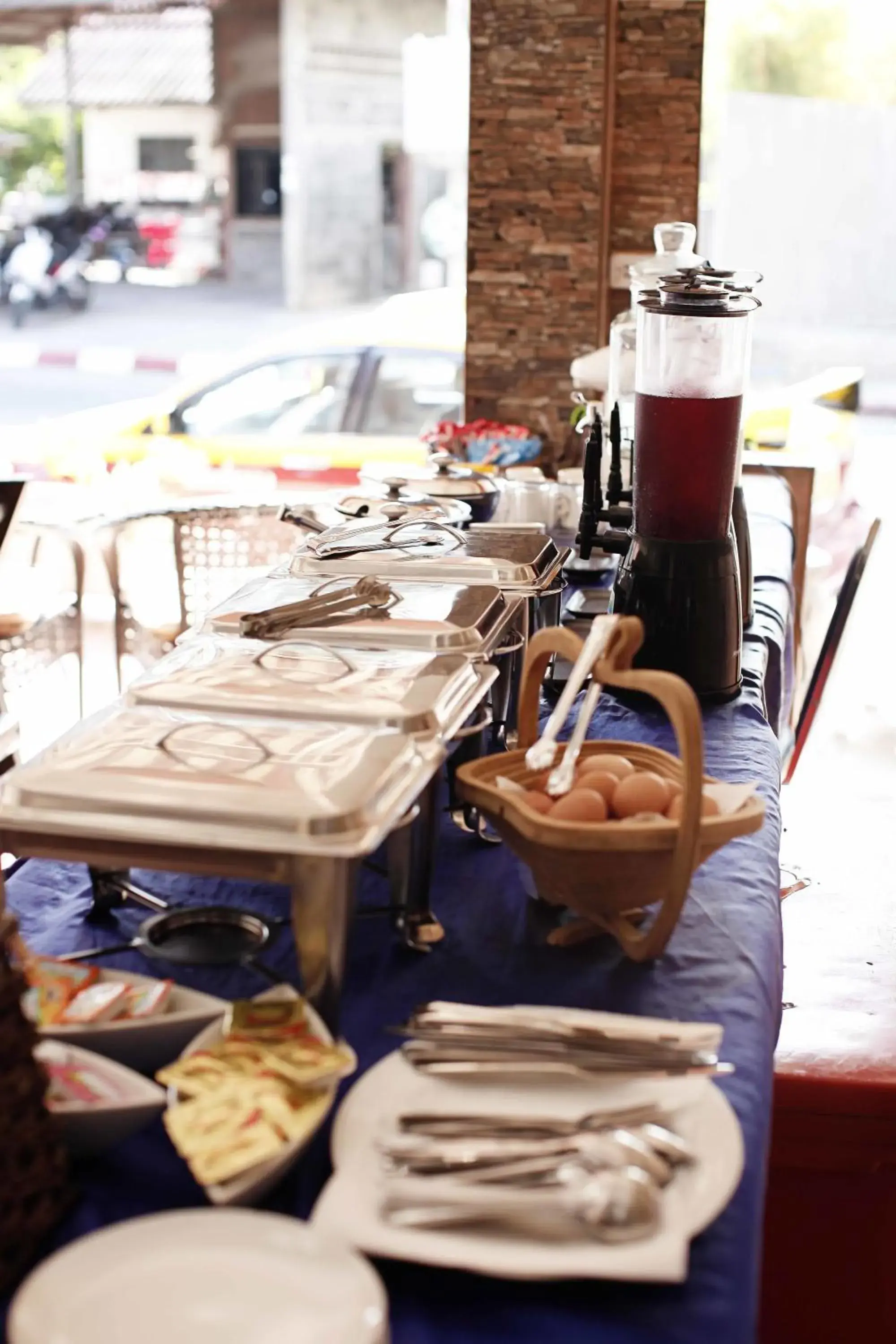 Restaurant/places to eat in Lotus Friendly Hotel Restaurant/places to eat in Lotus Friendly Hotel