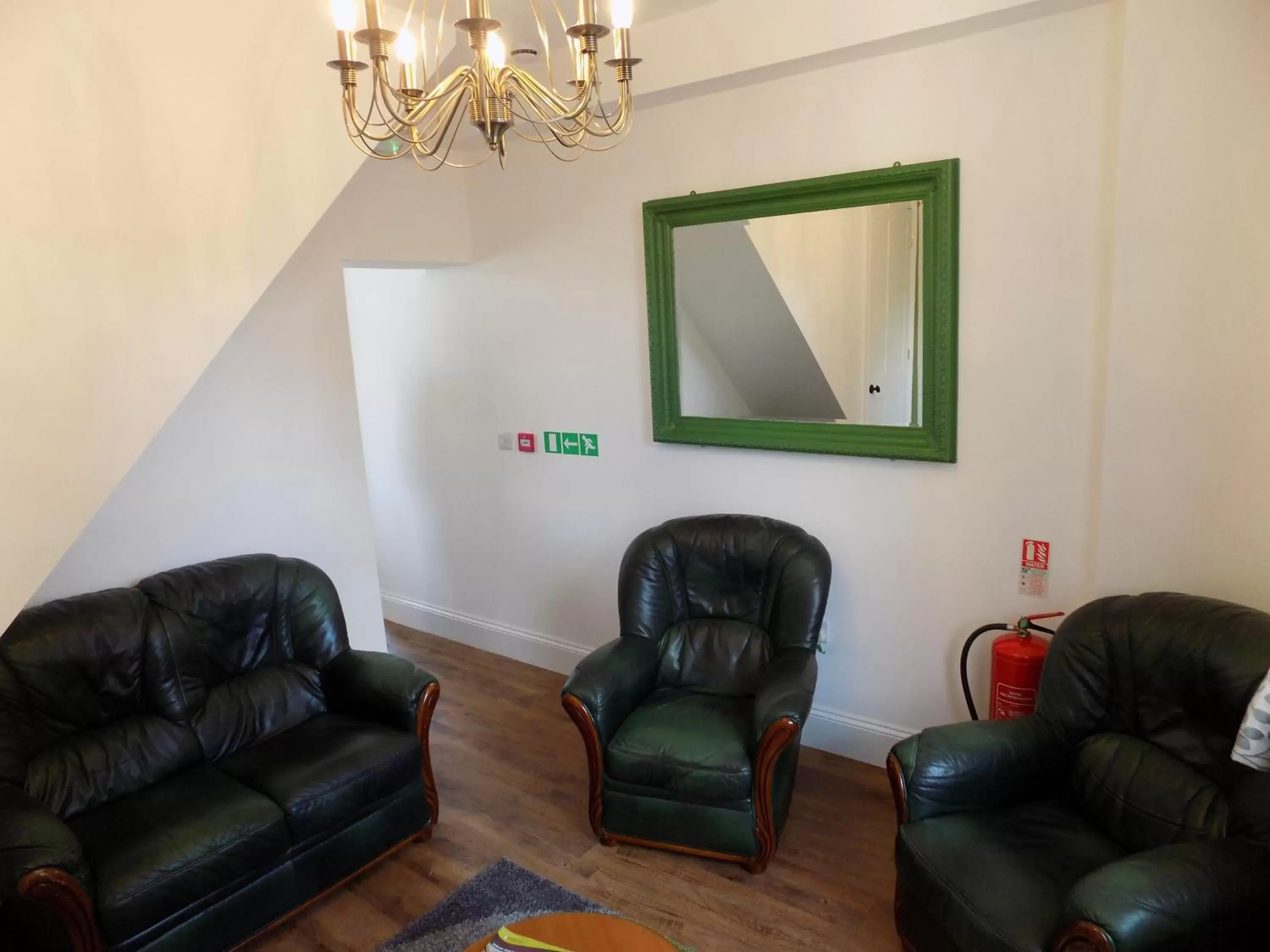 Living room, Seating Area in River Lodge B&B Ltd