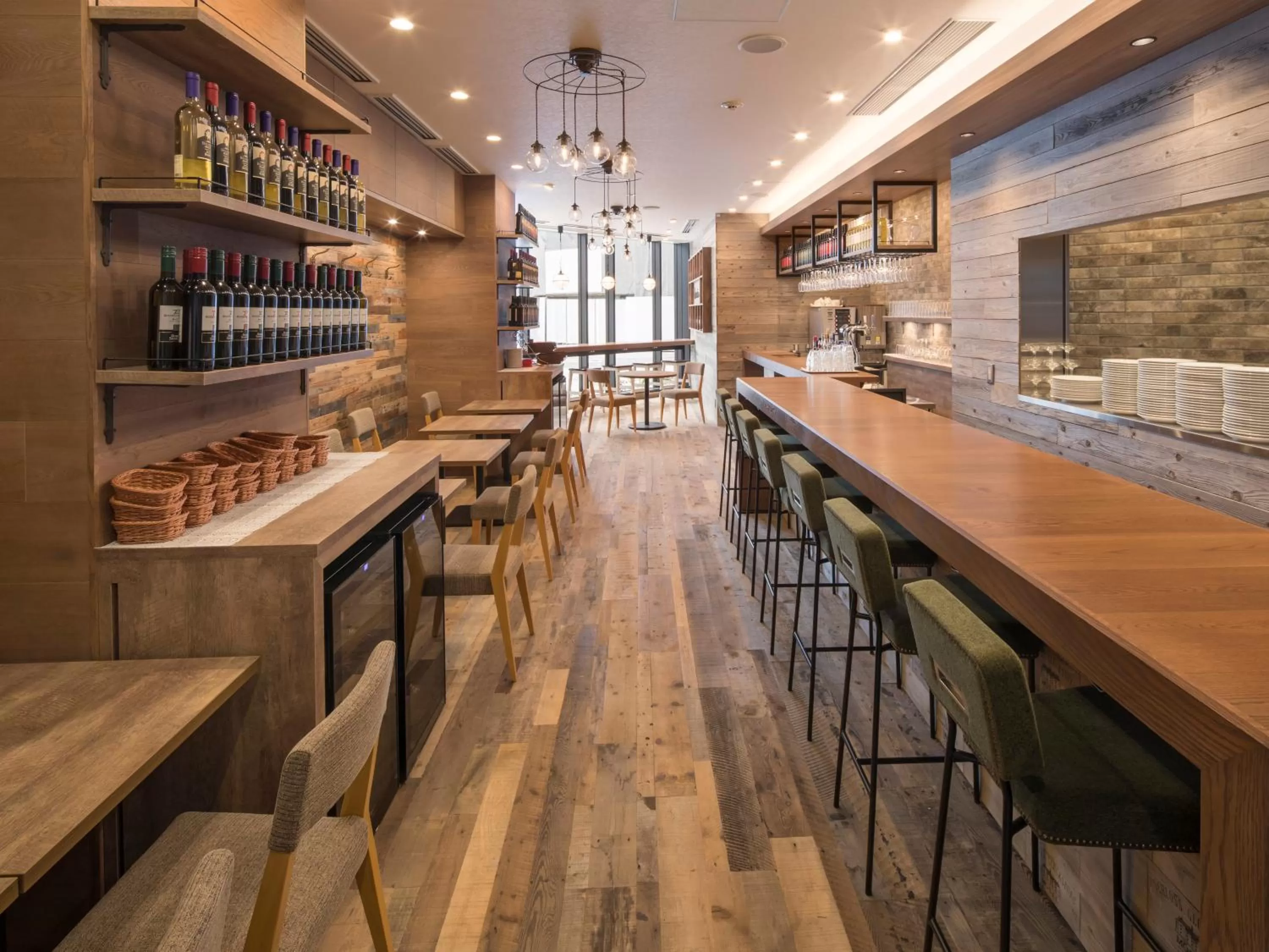 Restaurant/places to eat in HOTEL MYSTAYS Midosuji Honmachi