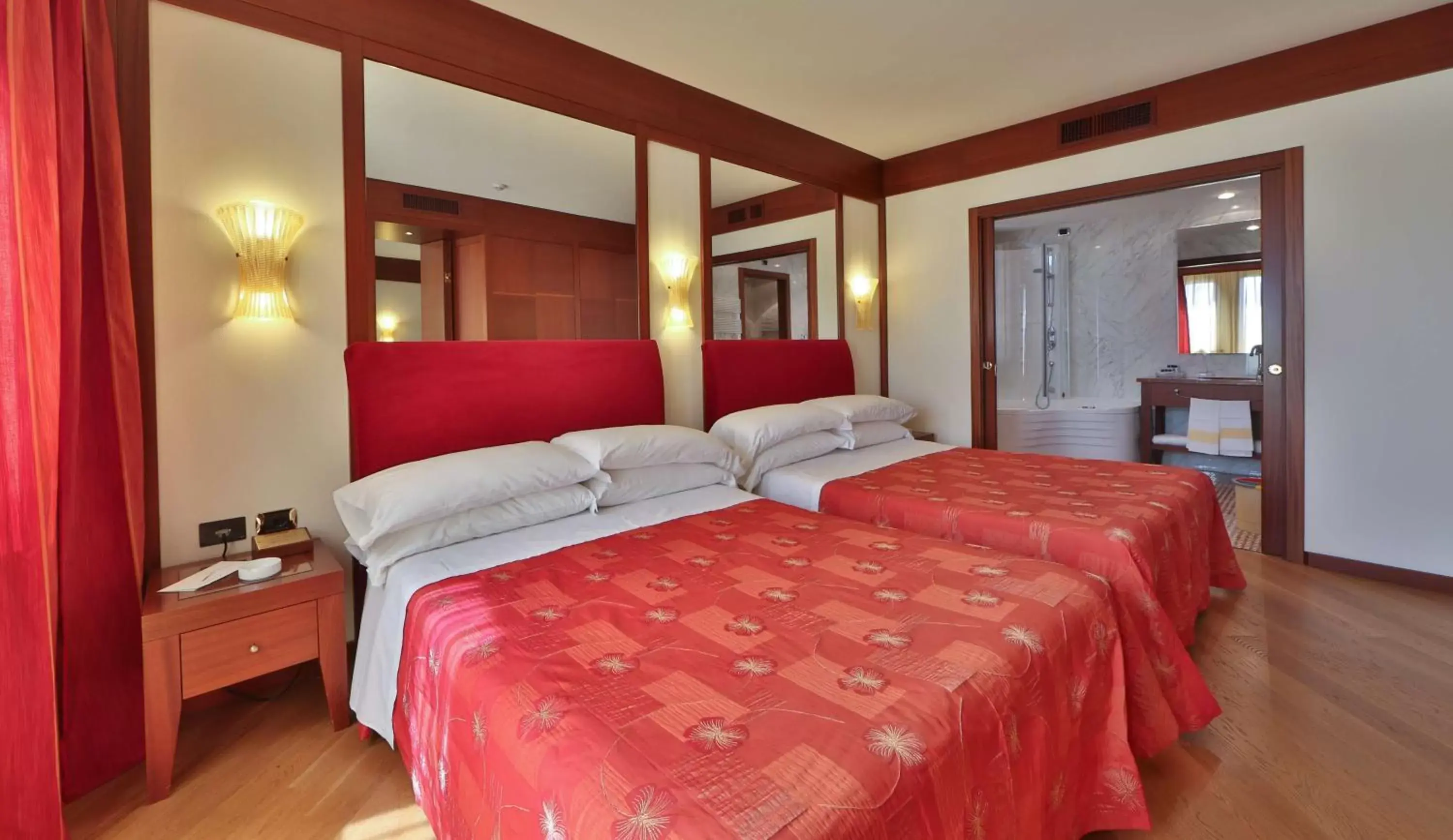 Photo of the whole room, Bed in Best Western Hotel Nazionale