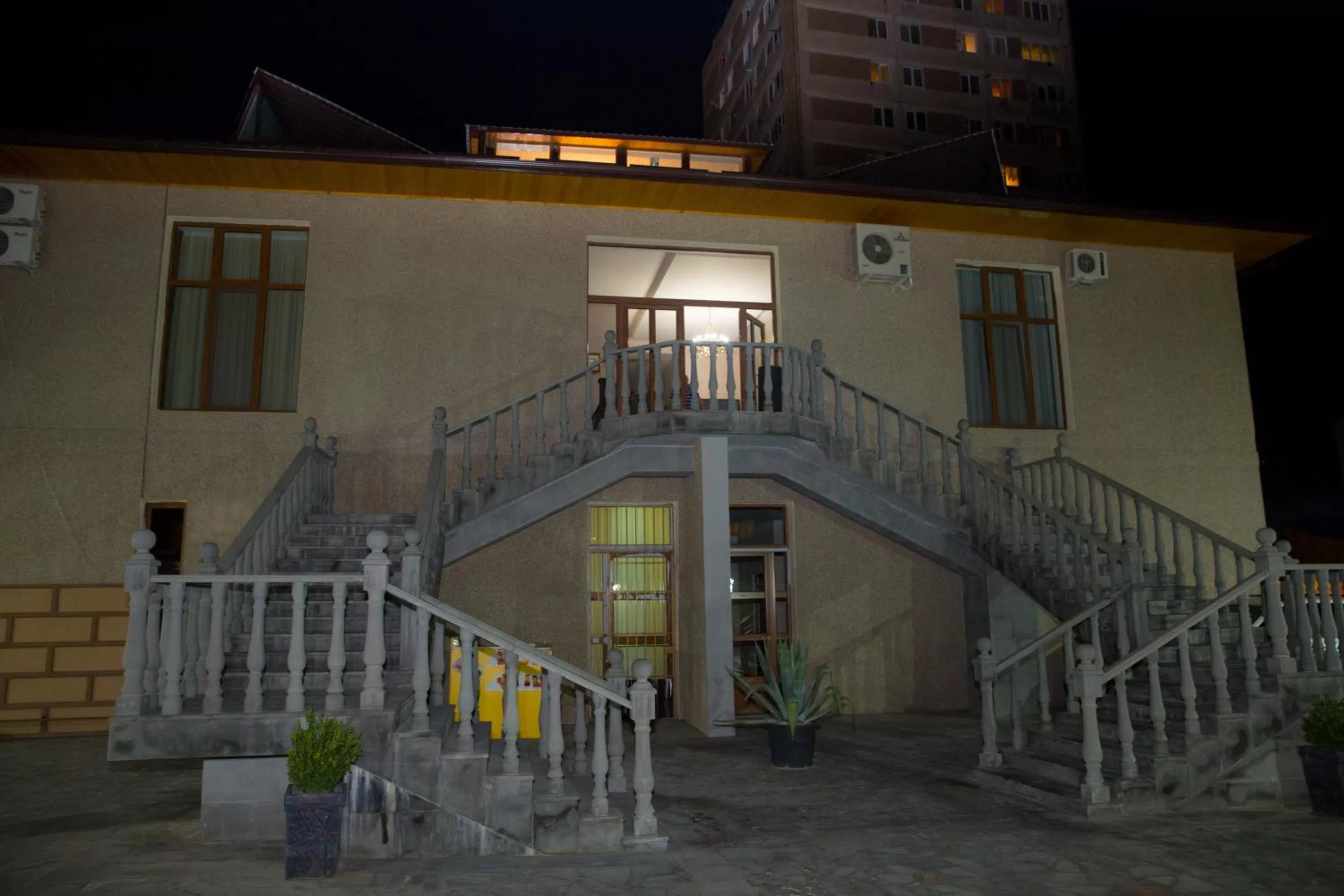 Facade/entrance, Patio/Outdoor Area in Eridana Hotel