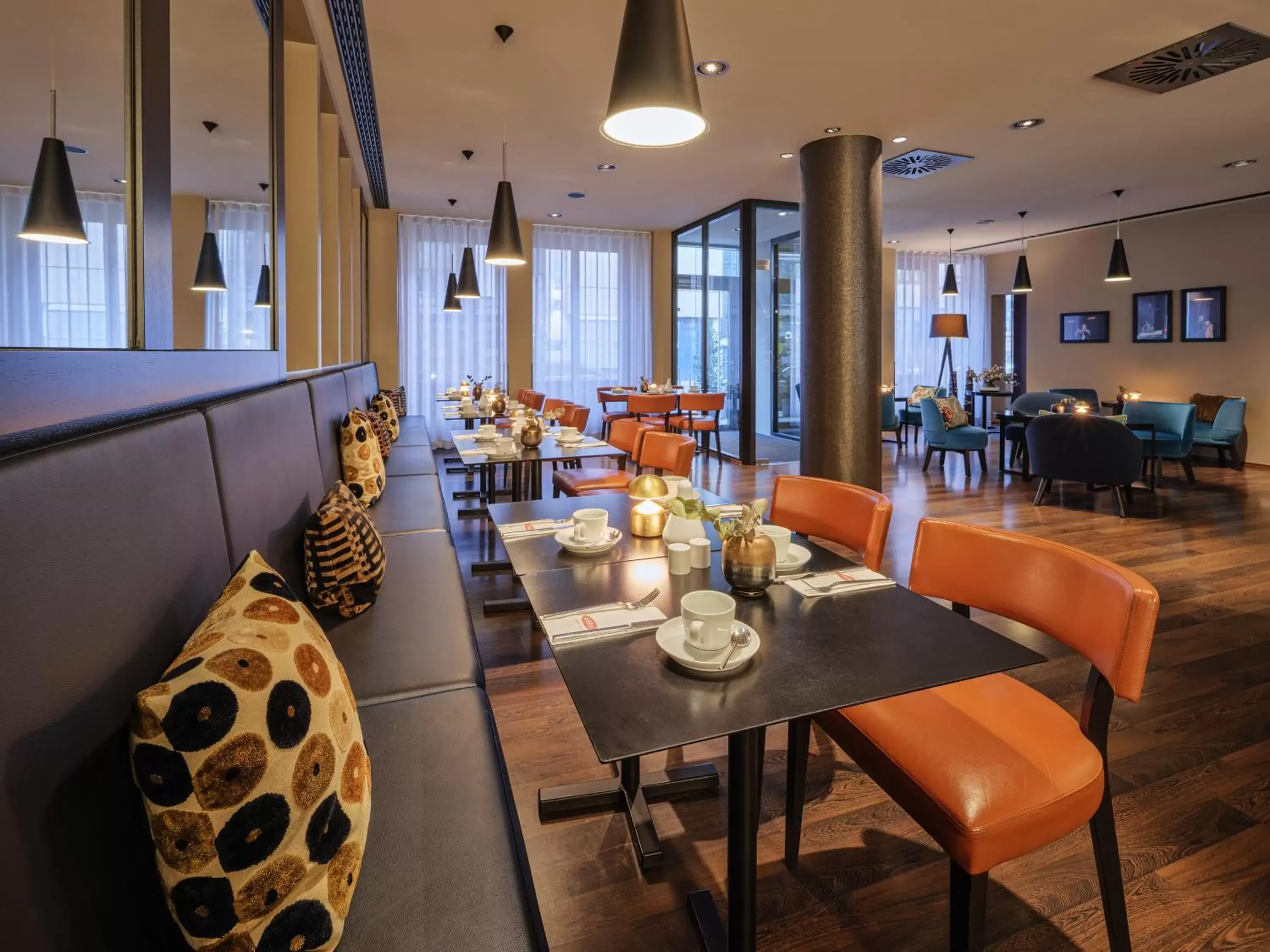 Restaurant/places to eat in Adina Apartment Hotel Frankfurt Neue Oper Restaurant/places to eat in Adina Apartment Hotel Frankfurt Neue Oper