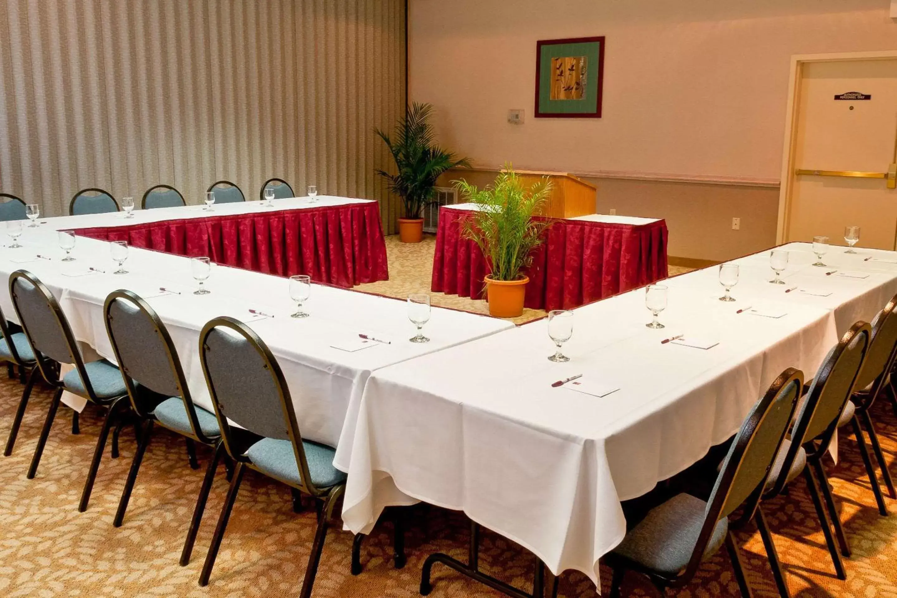 On site, Business Area/Conference Room in Comfort Suites University Area Notre Dame-South Bend