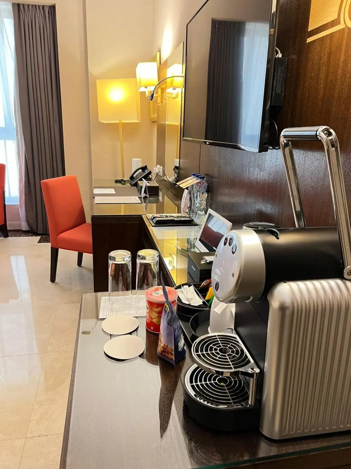 Coffee/tea facilities in Taiba Madinah Hotel