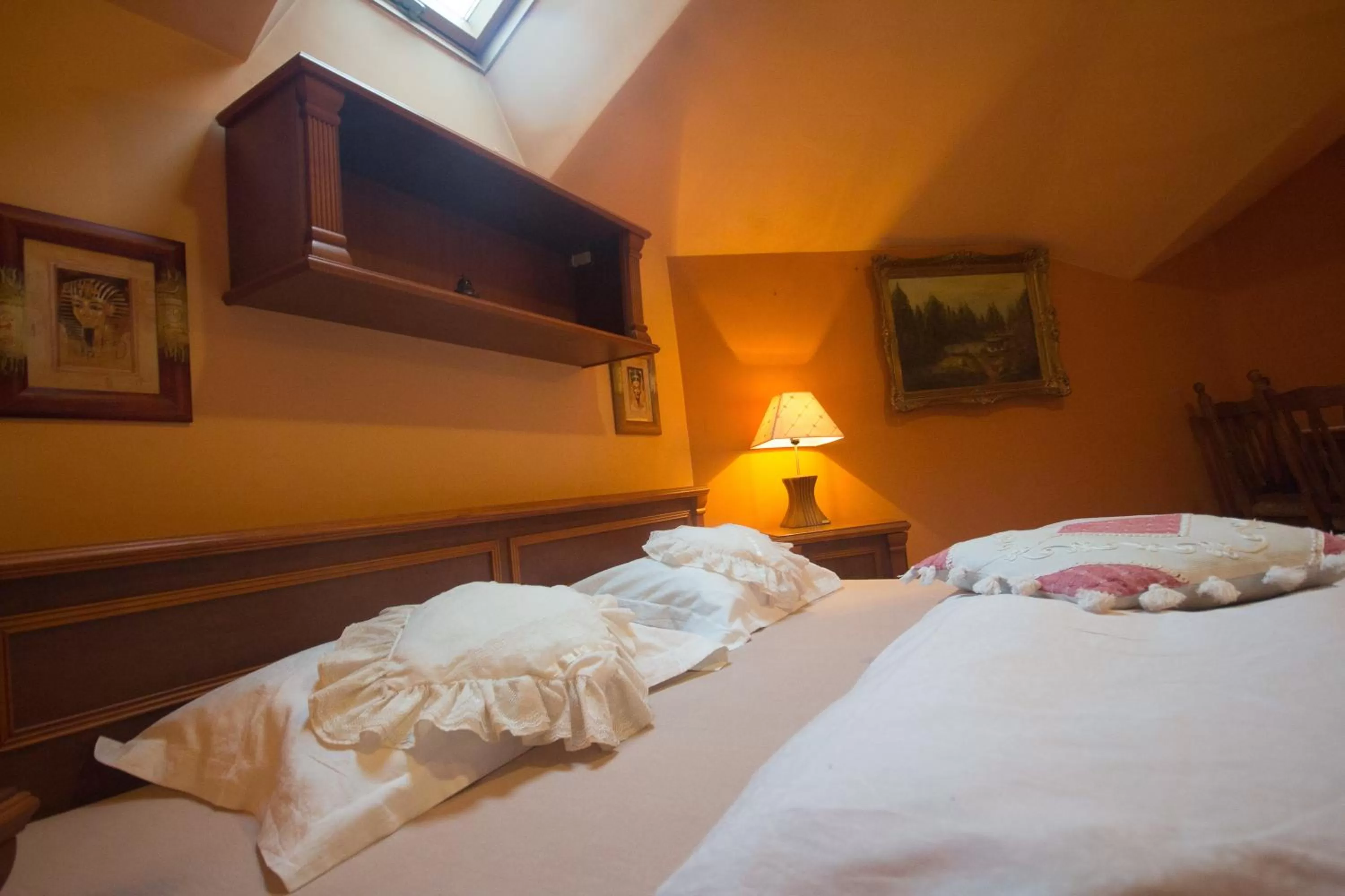 Bed in Hotel Villa Hubertus Kutno