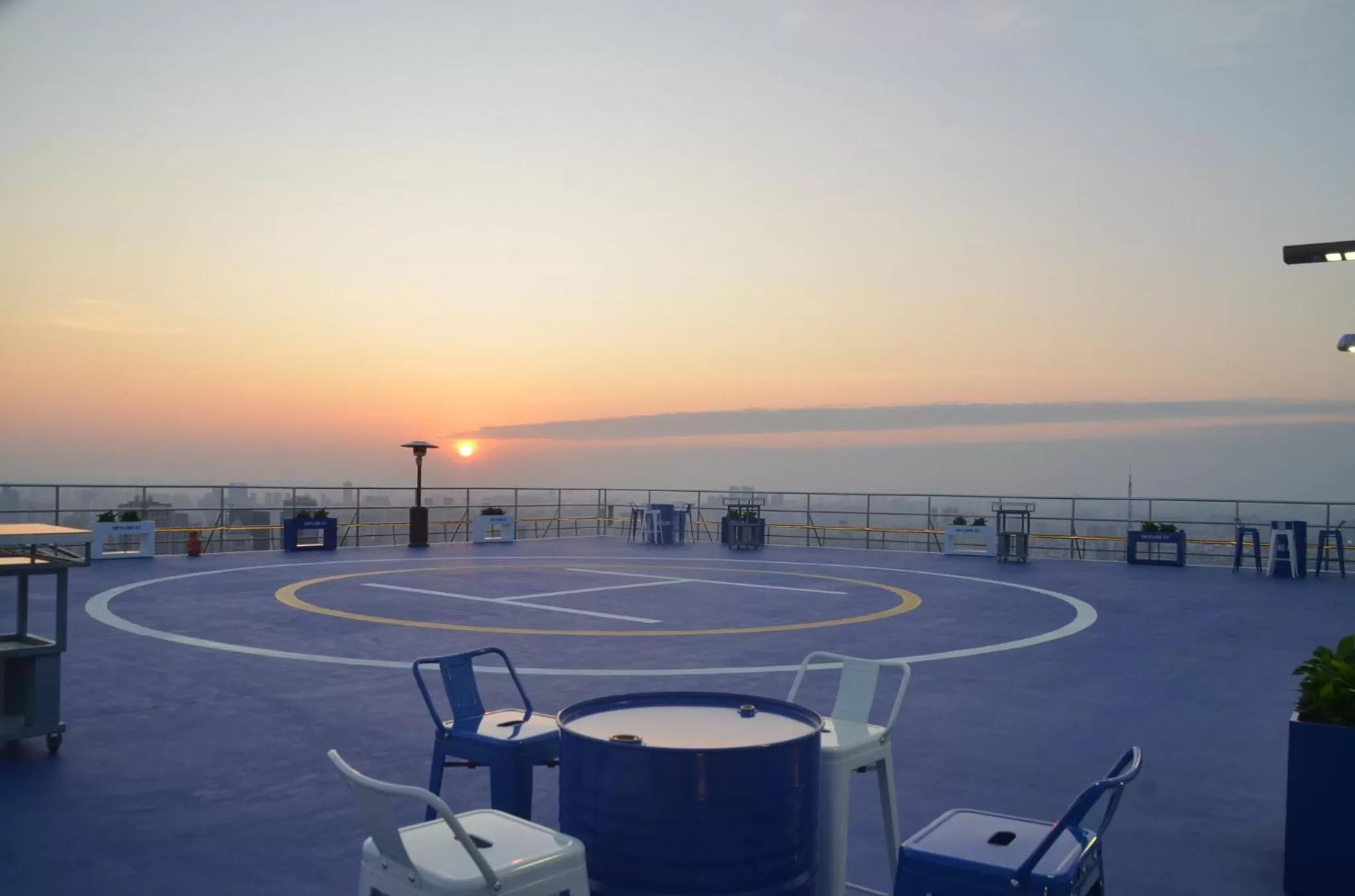 Lobby or reception in Crowne Plaza Guangzhou City Centre by IHG