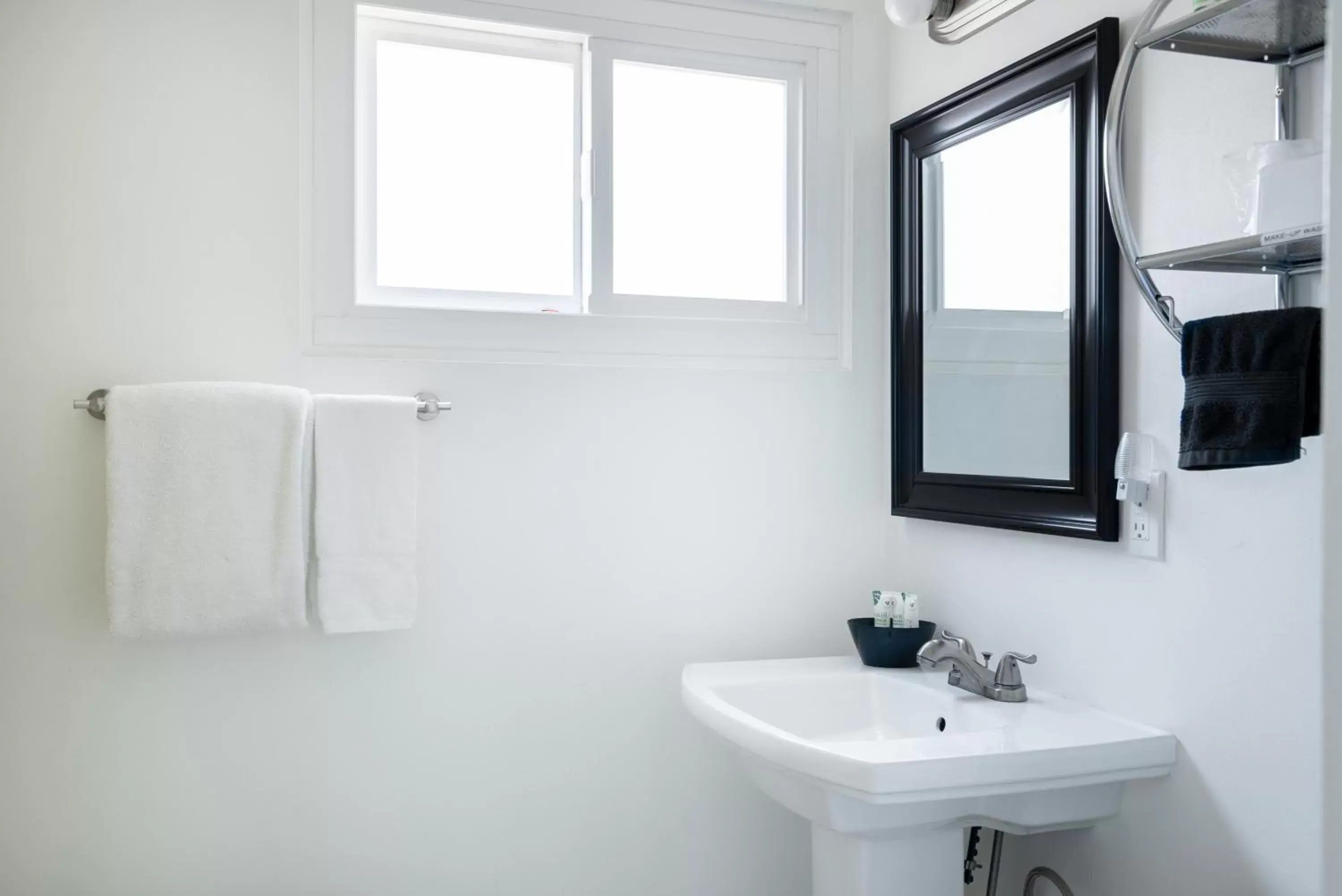 Bathroom in The Monkey Tree Hotel by AvantStay