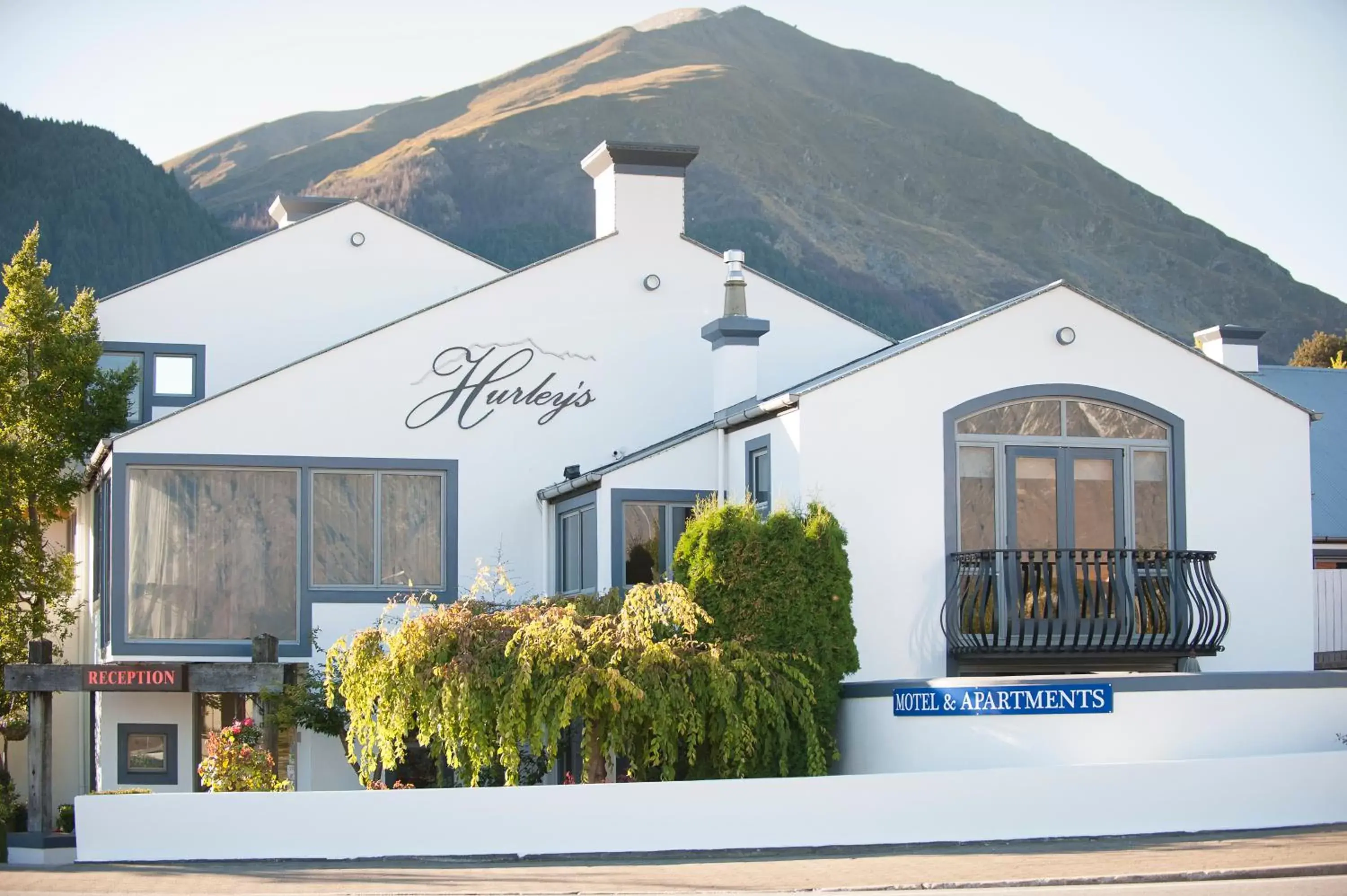 Facade/entrance, Property Building in Hurley's of Queenstown