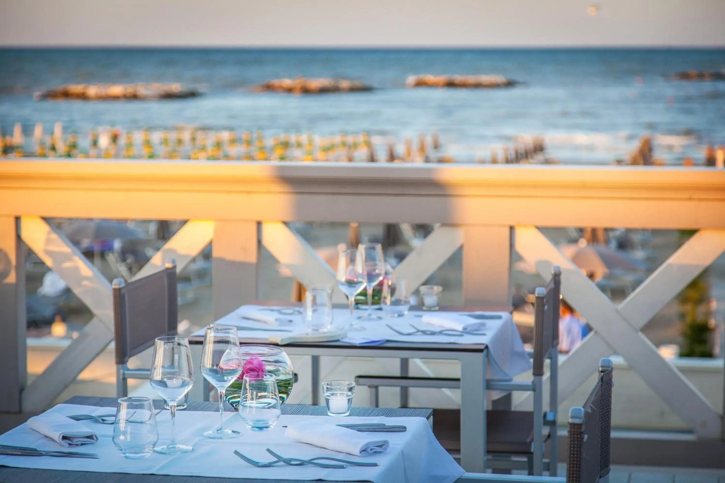 Sea view, Restaurant/Places to Eat in Grand Hotel Da Vinci