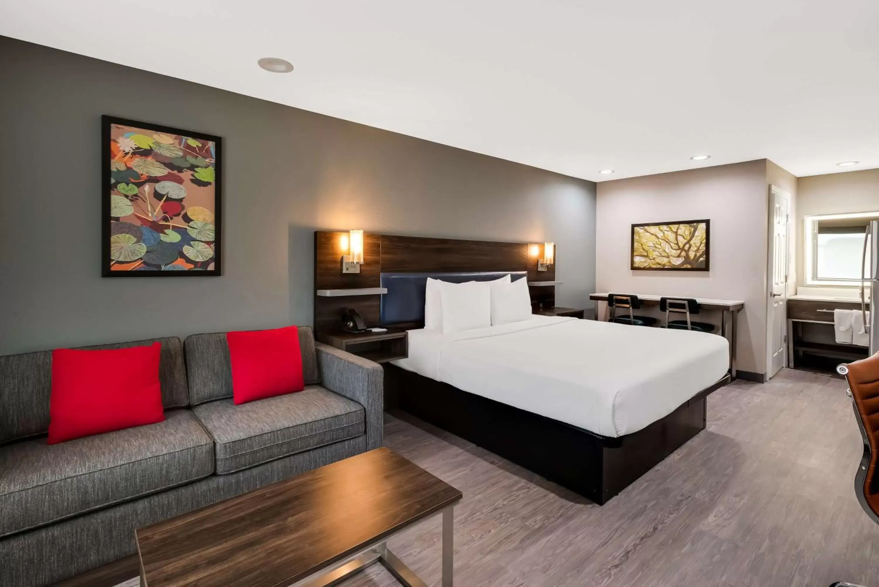 Bedroom, Bed in Best Western La Place Inn Bedroom, Bed in Best Western La Place Inn