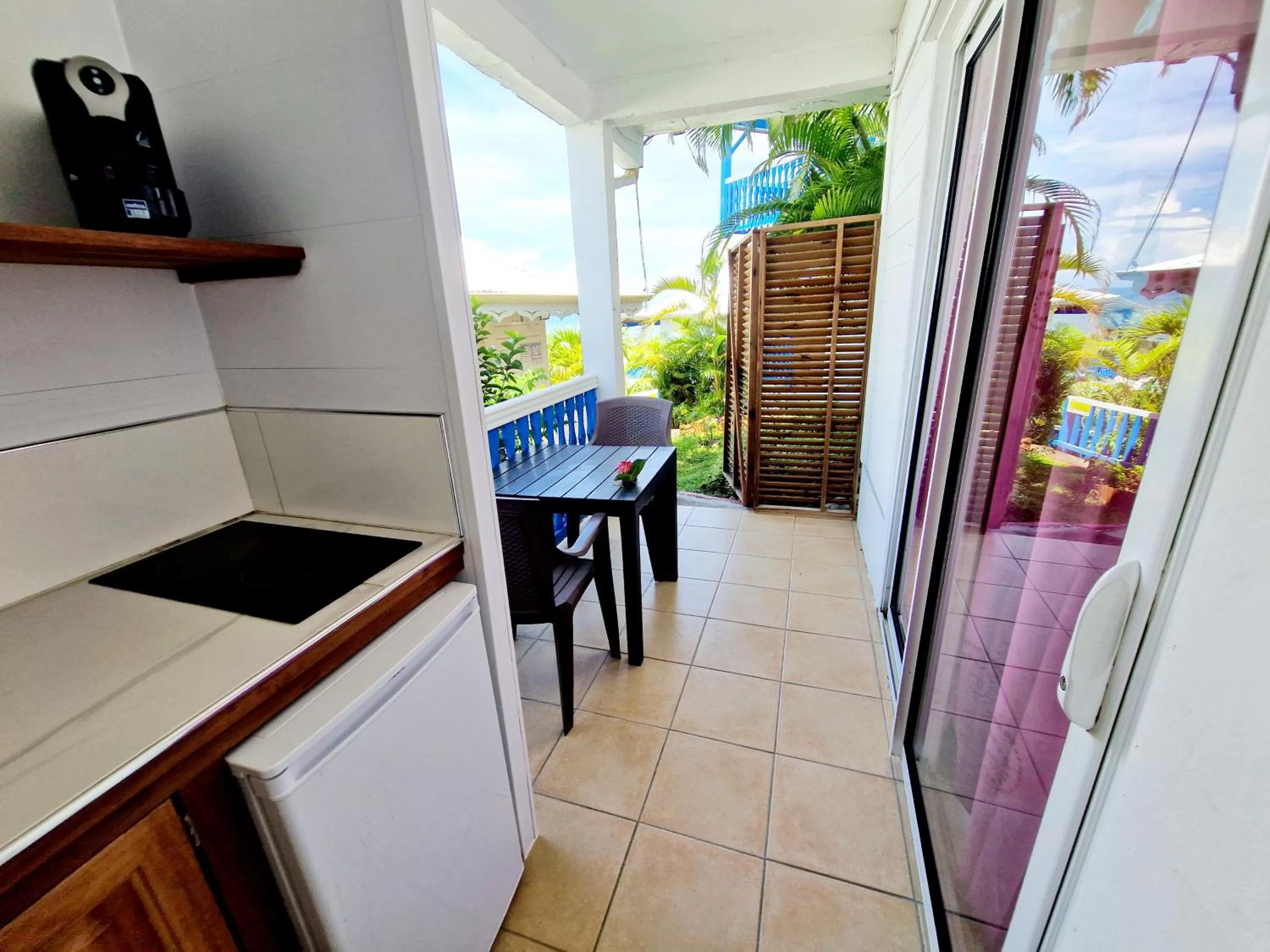 Patio in Hotel Le Manguier